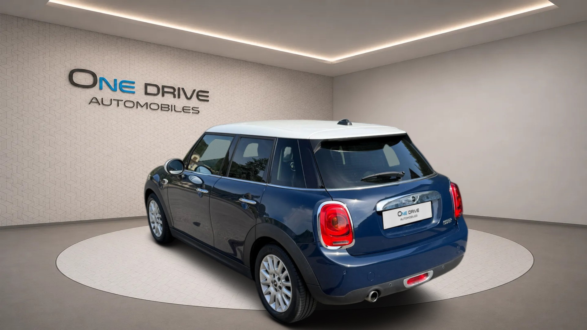 MINI Cooper Steptronic-image-4