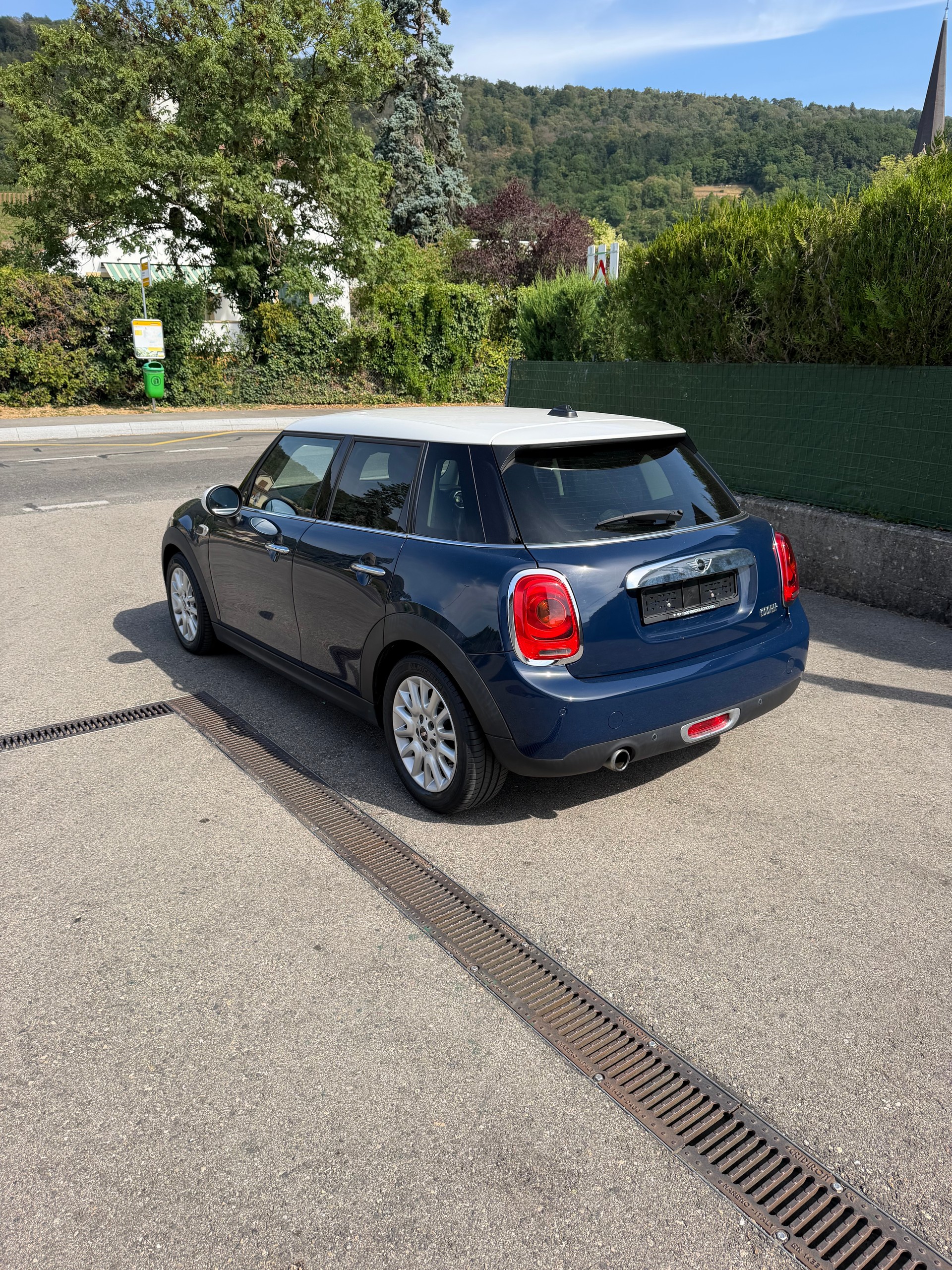 MINI Cooper Steptronic-image-3