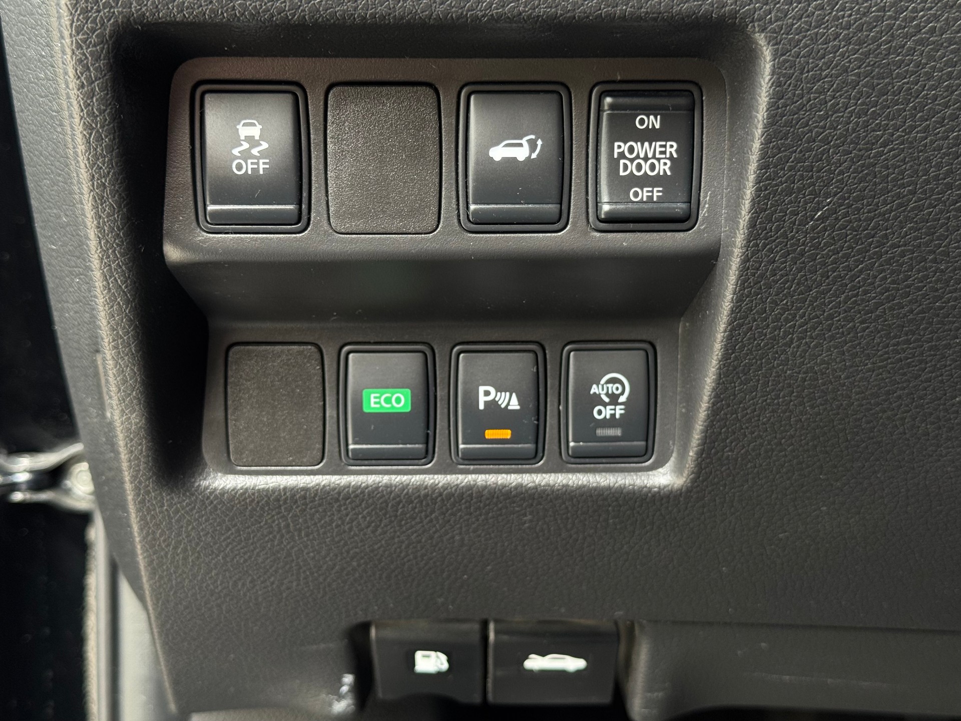 NISSAN X-Trail 2.0 dCi tekna Xtronic CVT ALL-MODE 4x4-image-19