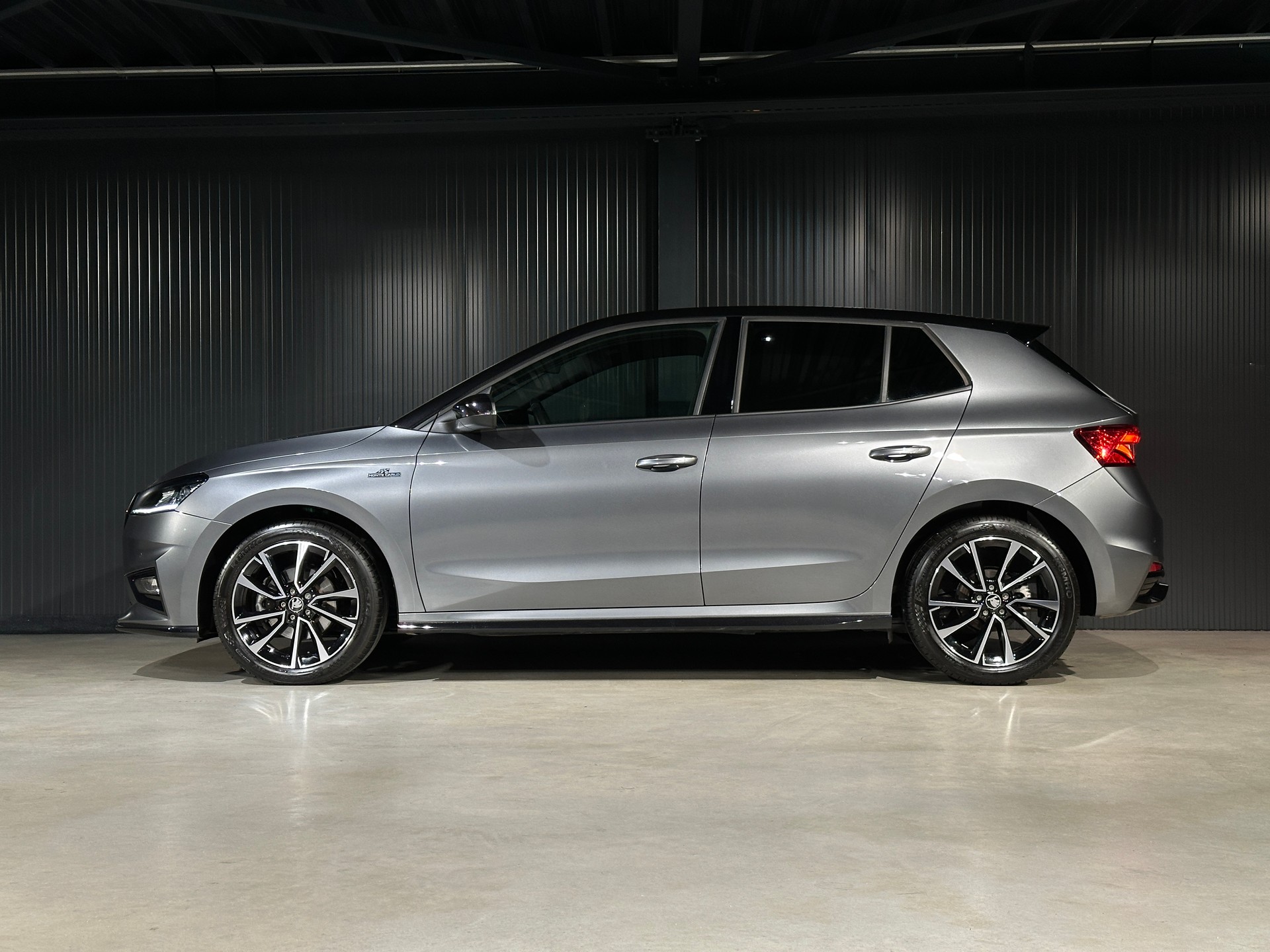 SKODA Fabia 1.0 TSI Monte Carlo DSG-image-8