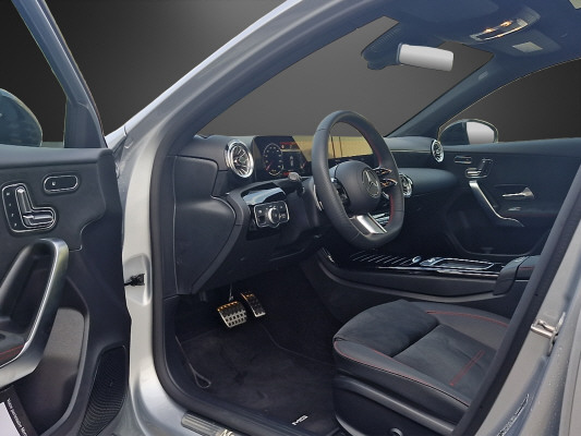 MERCEDES-BENZ A 180 d 8G-DCT-image-7