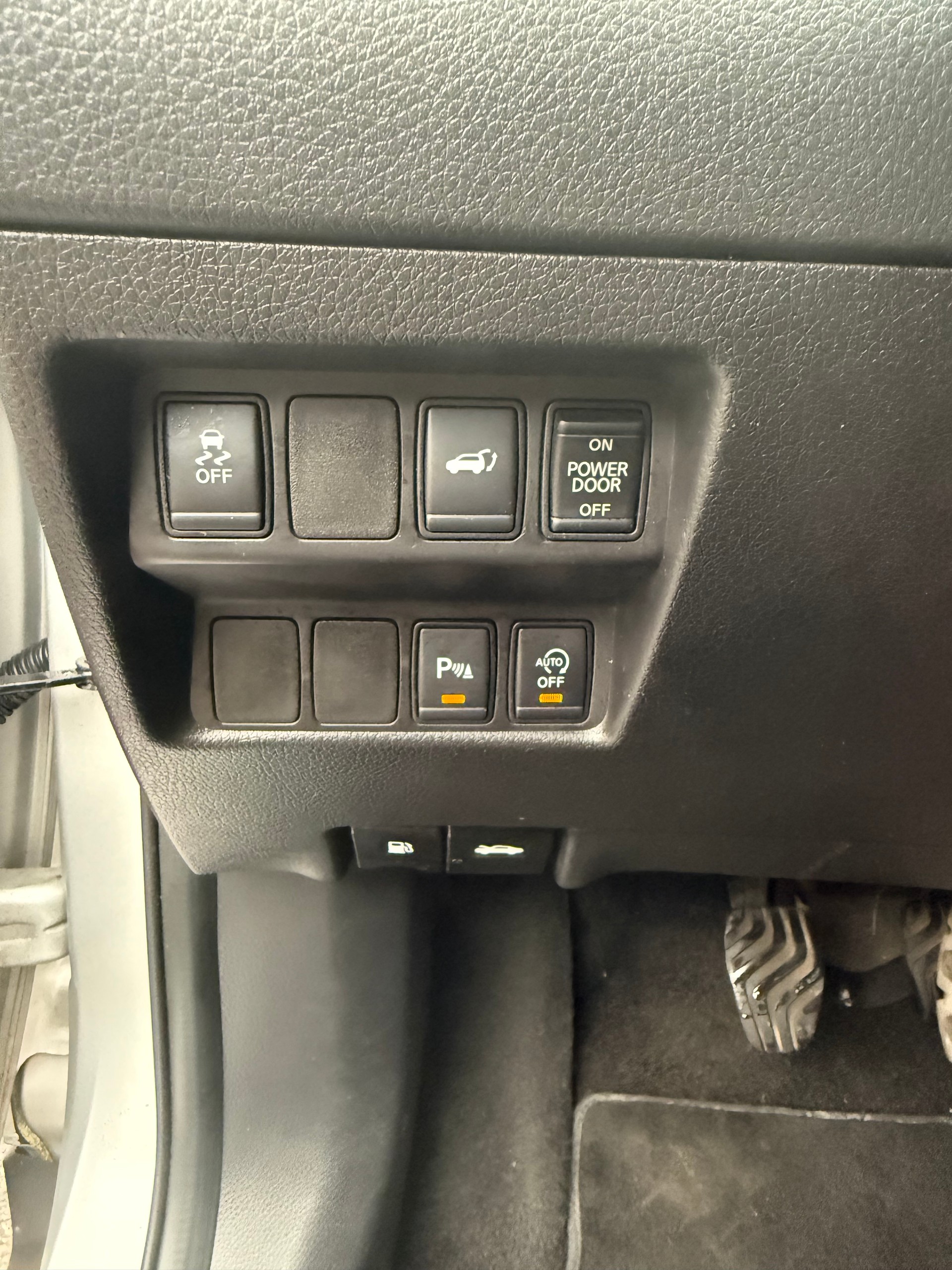 NISSAN X-Trail 1.6 DIG-T Tekna-image-13