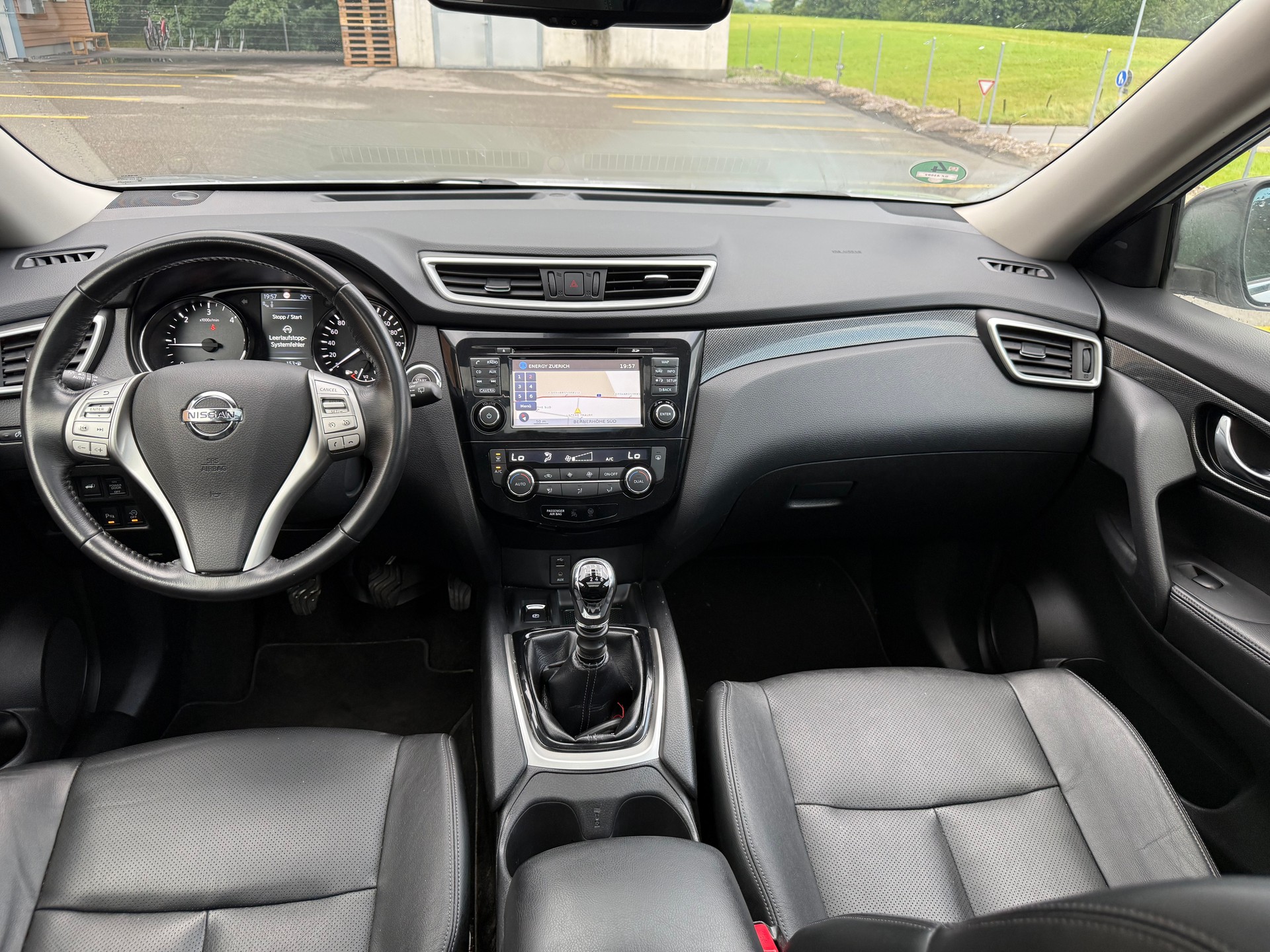 NISSAN X-Trail 1.6 DIG-T Tekna-image-8