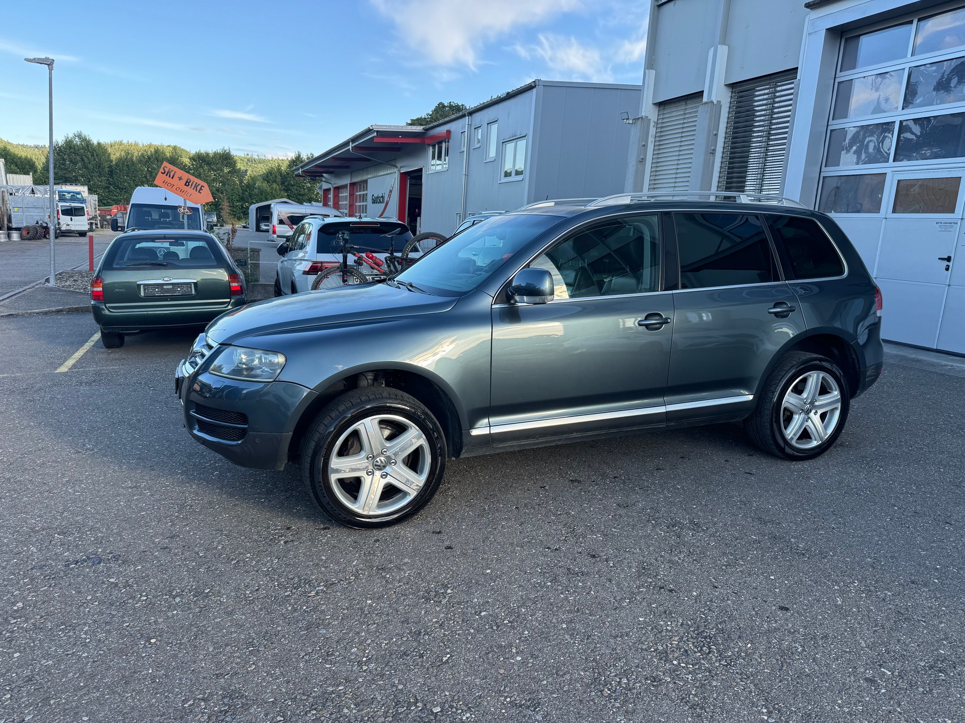 VW Touareg 3.0 TDI-image-1