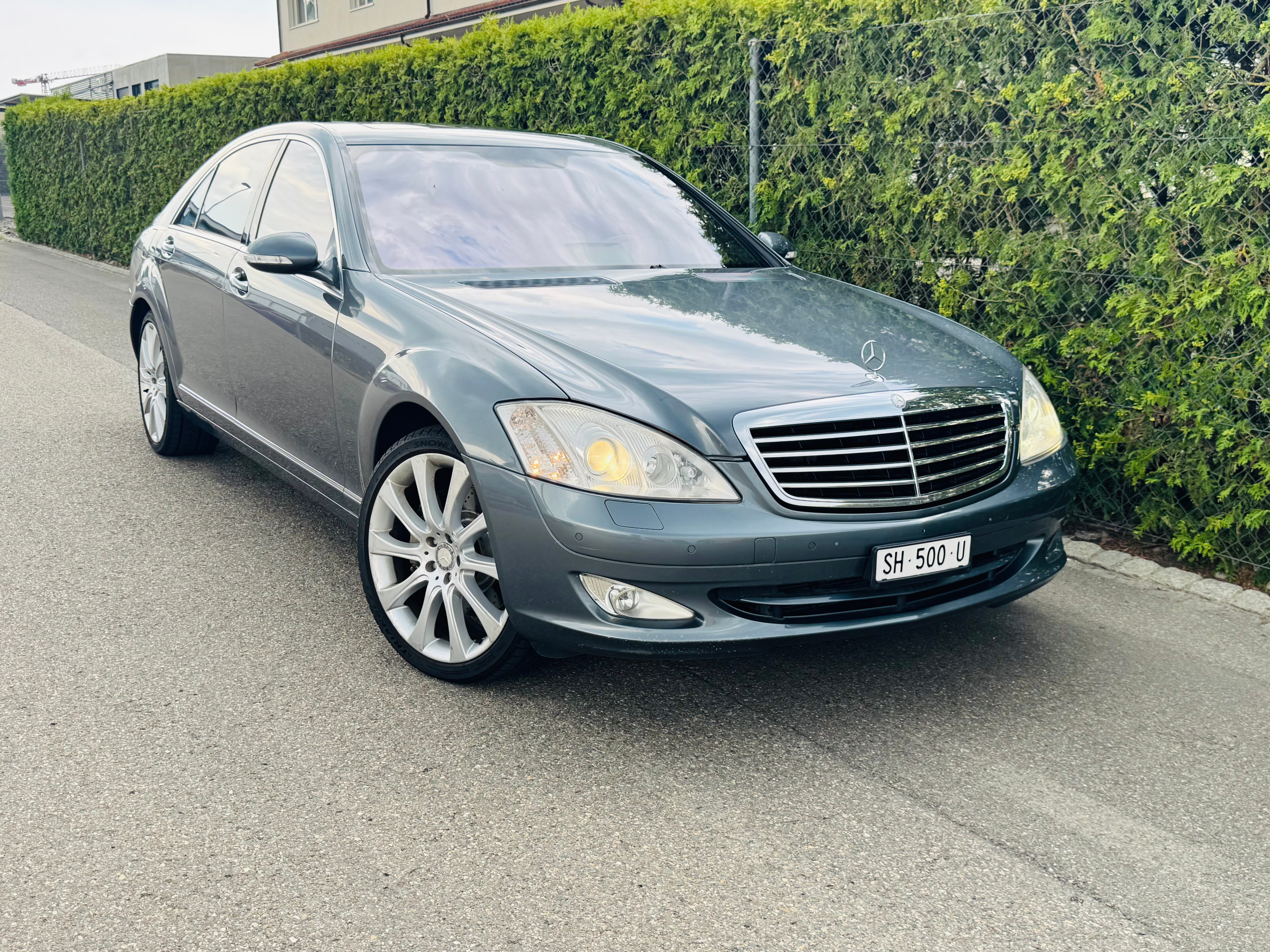 Car photo
