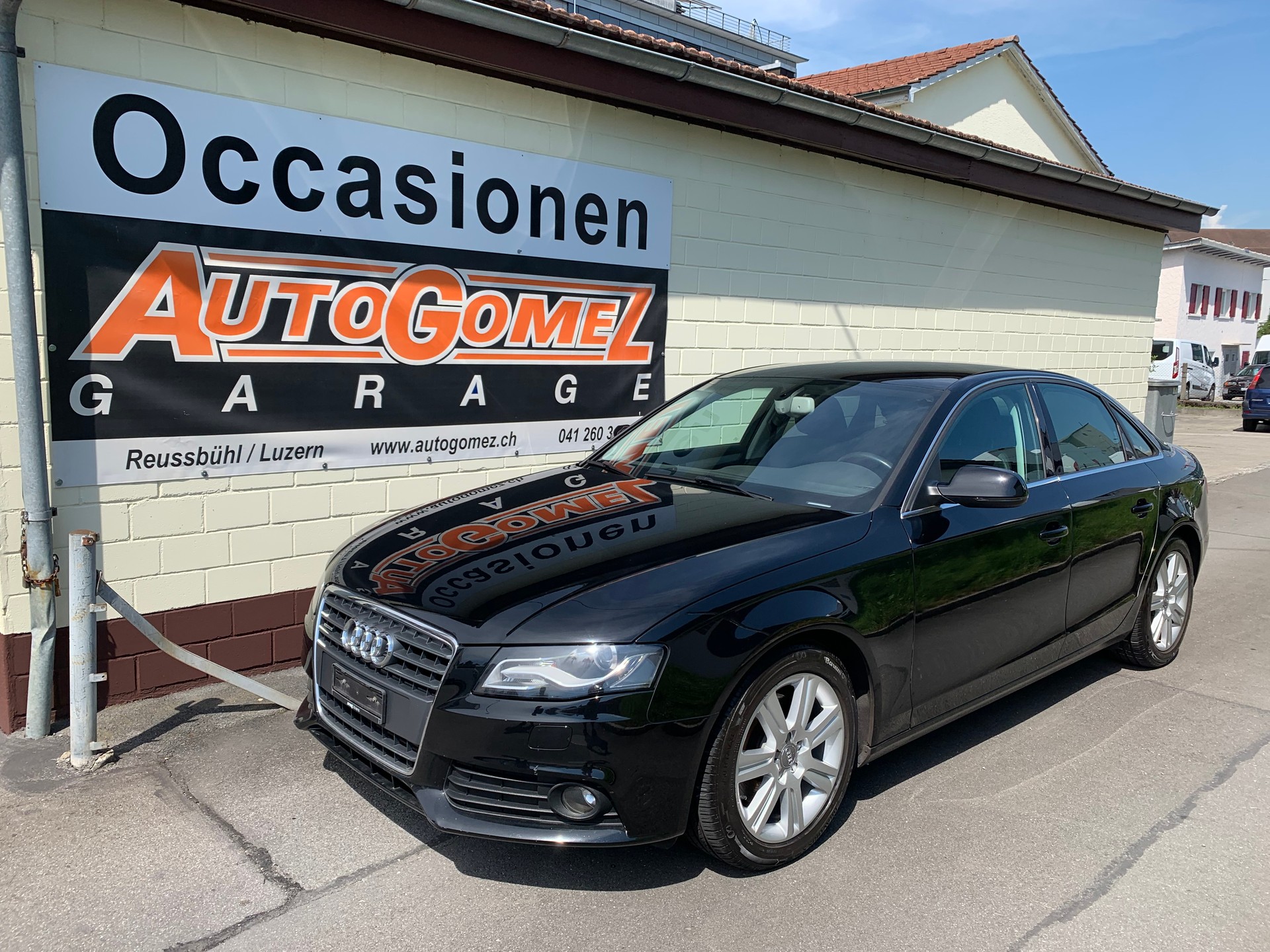 AUDI A4 Limousine 1.8 TFSI quattro-image-0