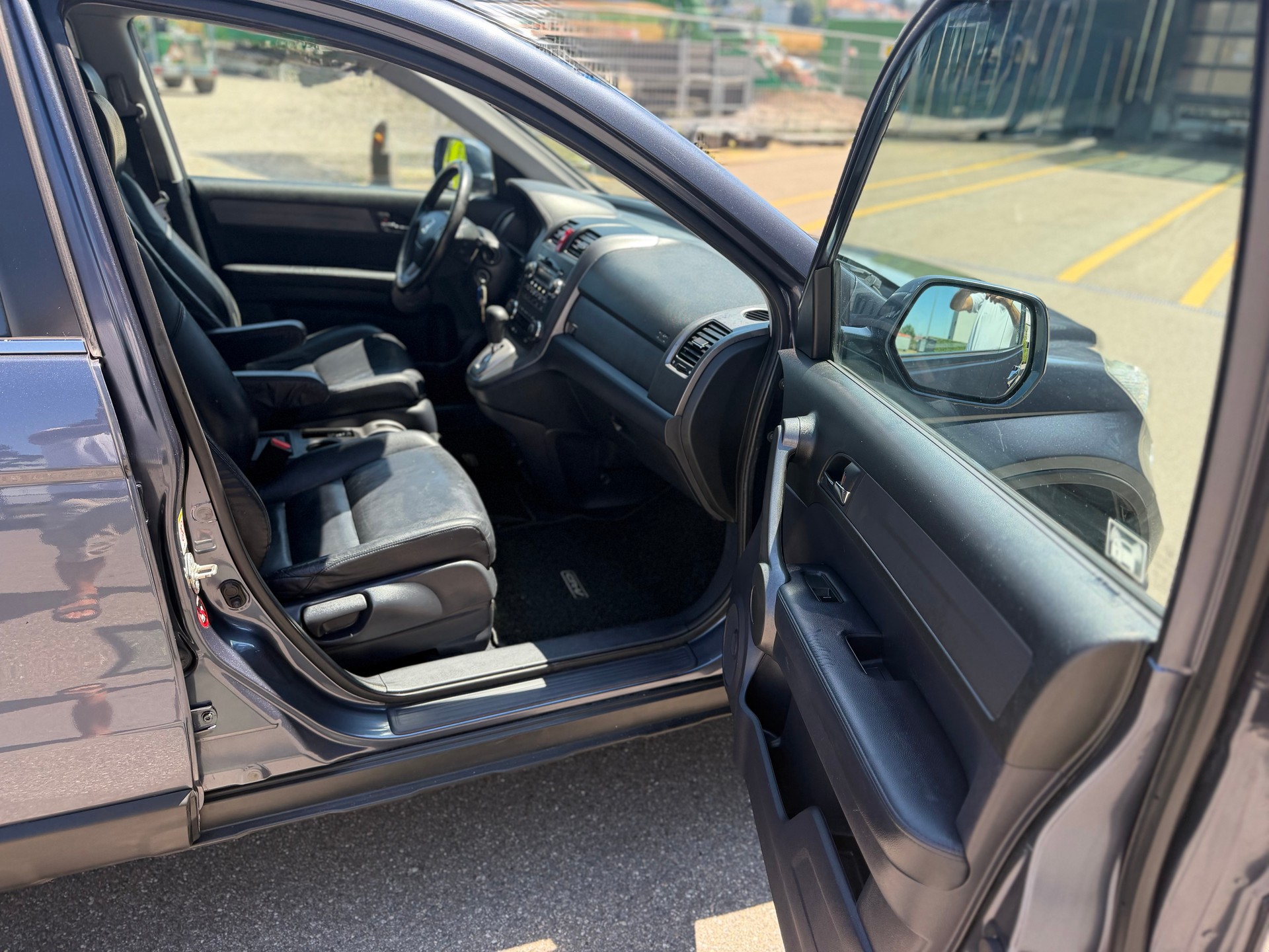HONDA CR-V 2.0 4WD Comfort-image-12