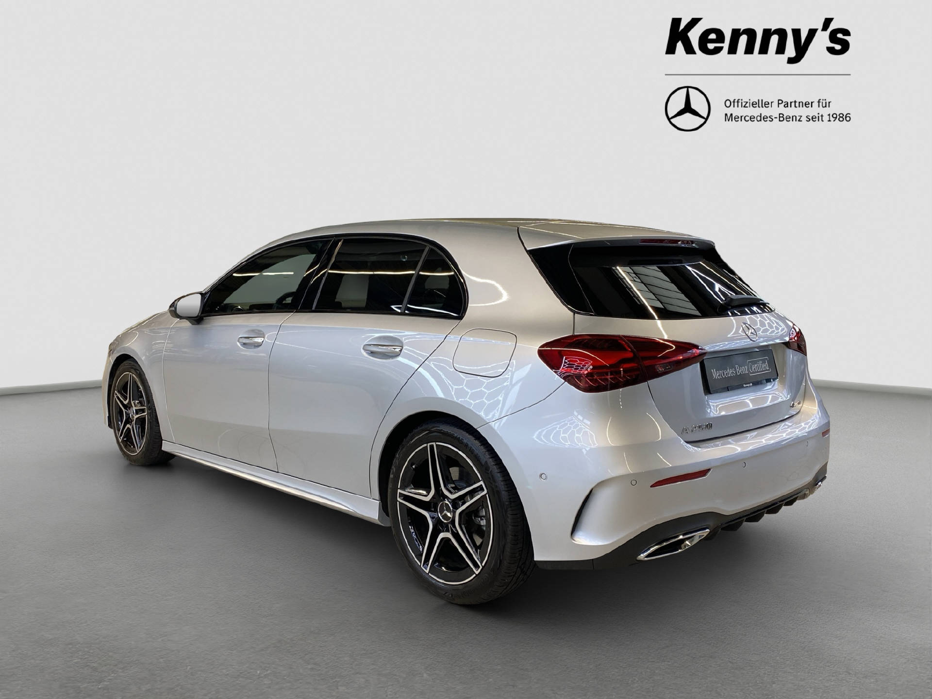 MERCEDES-BENZ A 250 AMG Line 4MATIC-image-3