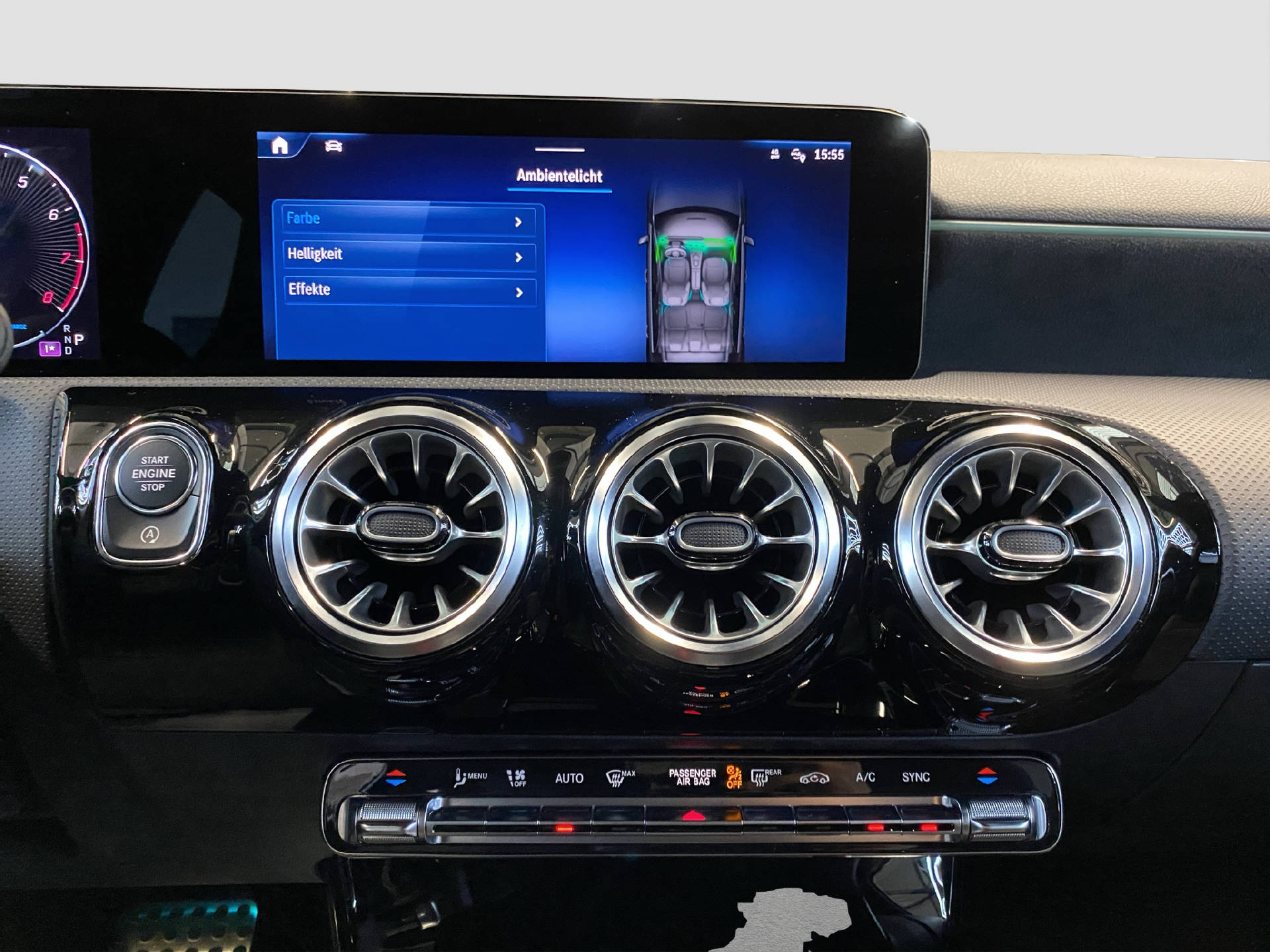 MERCEDES-BENZ A 250 AMG Line 4MATIC-image-10