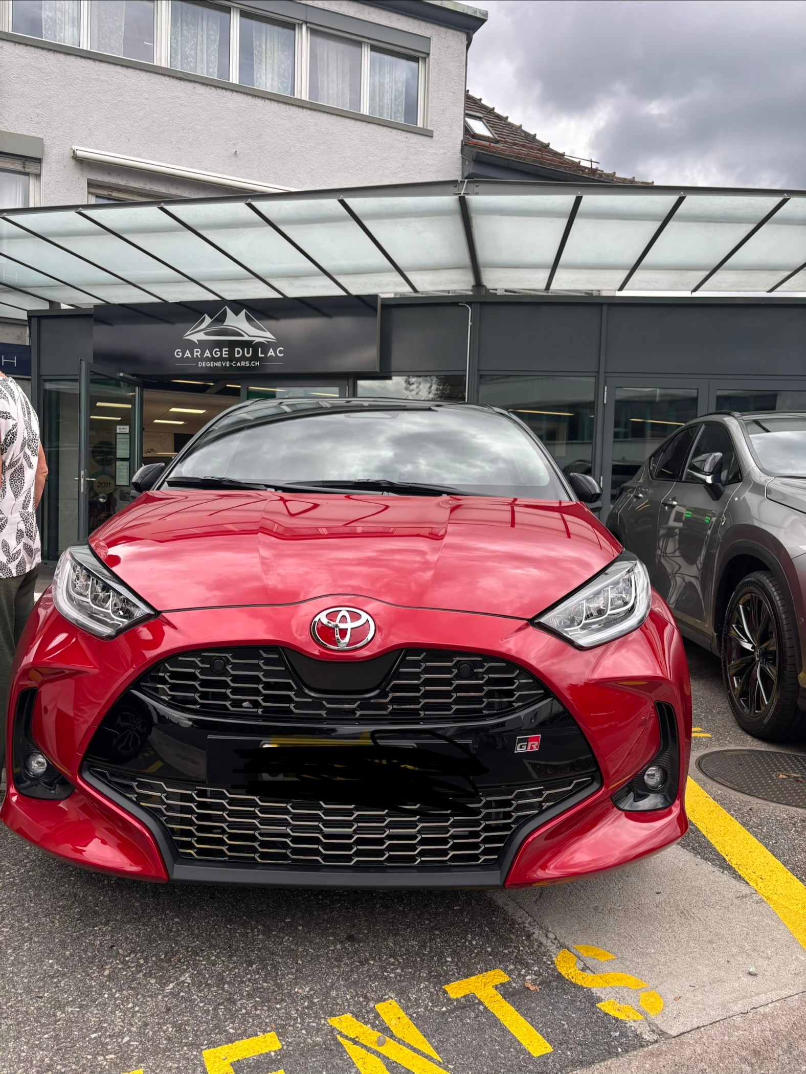 TOYOTA 1.5 VVT-i HSD GR Sport-image-1