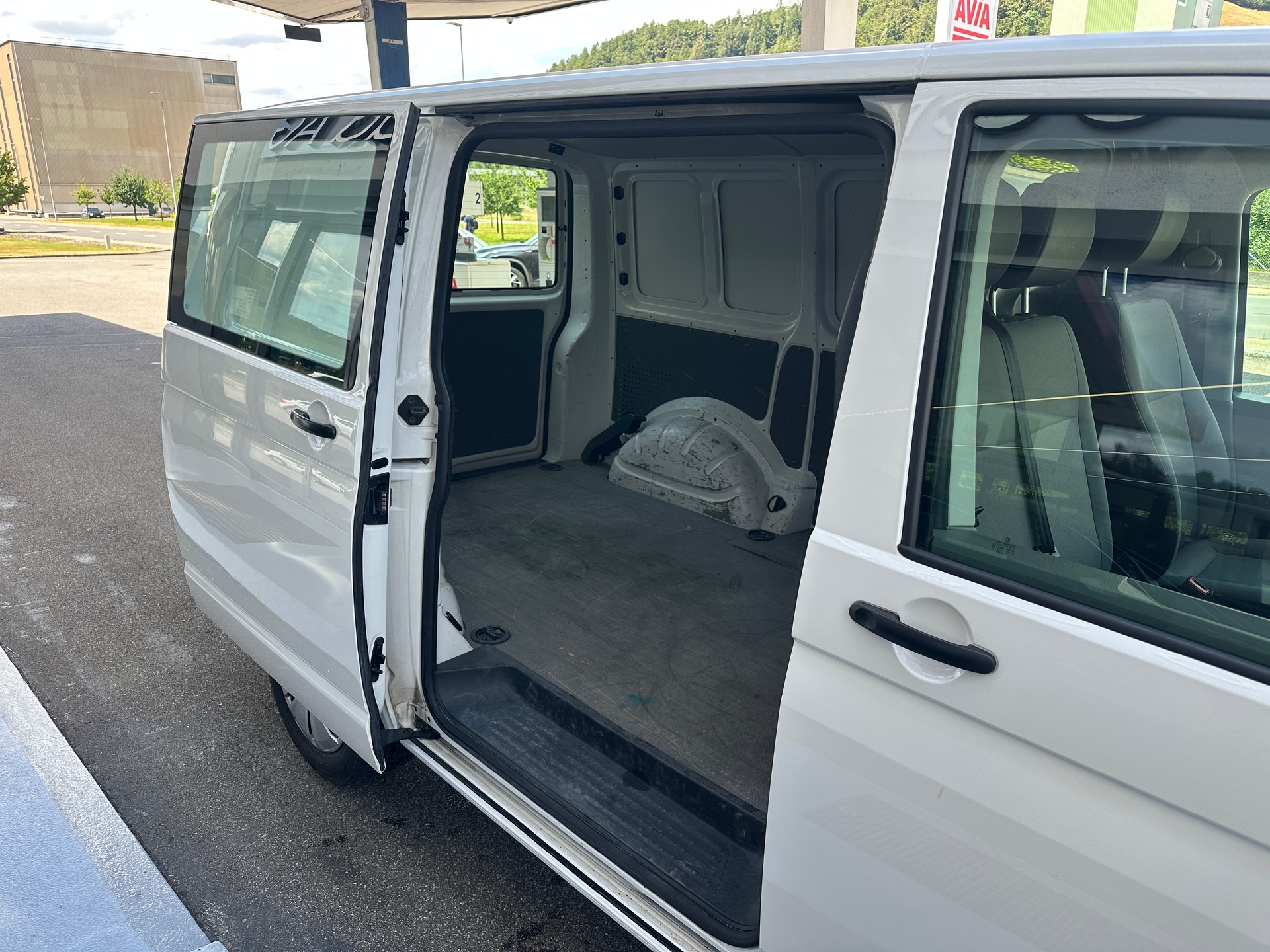 VW T6.1 2.0 TDI Entry RS 3000 mm-image-4