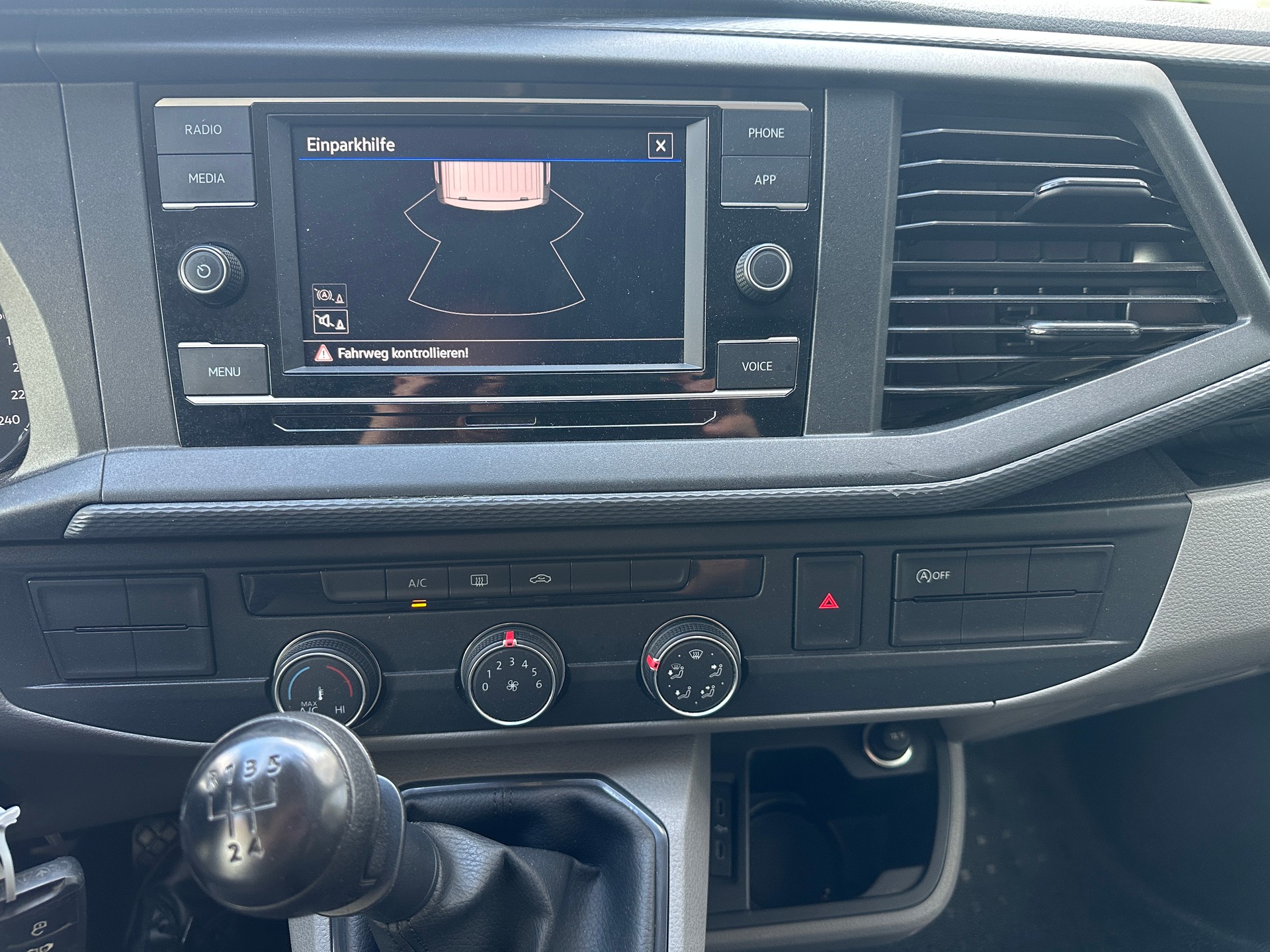 VW T6.1 2.0 TDI Entry RS 3000 mm-image-12