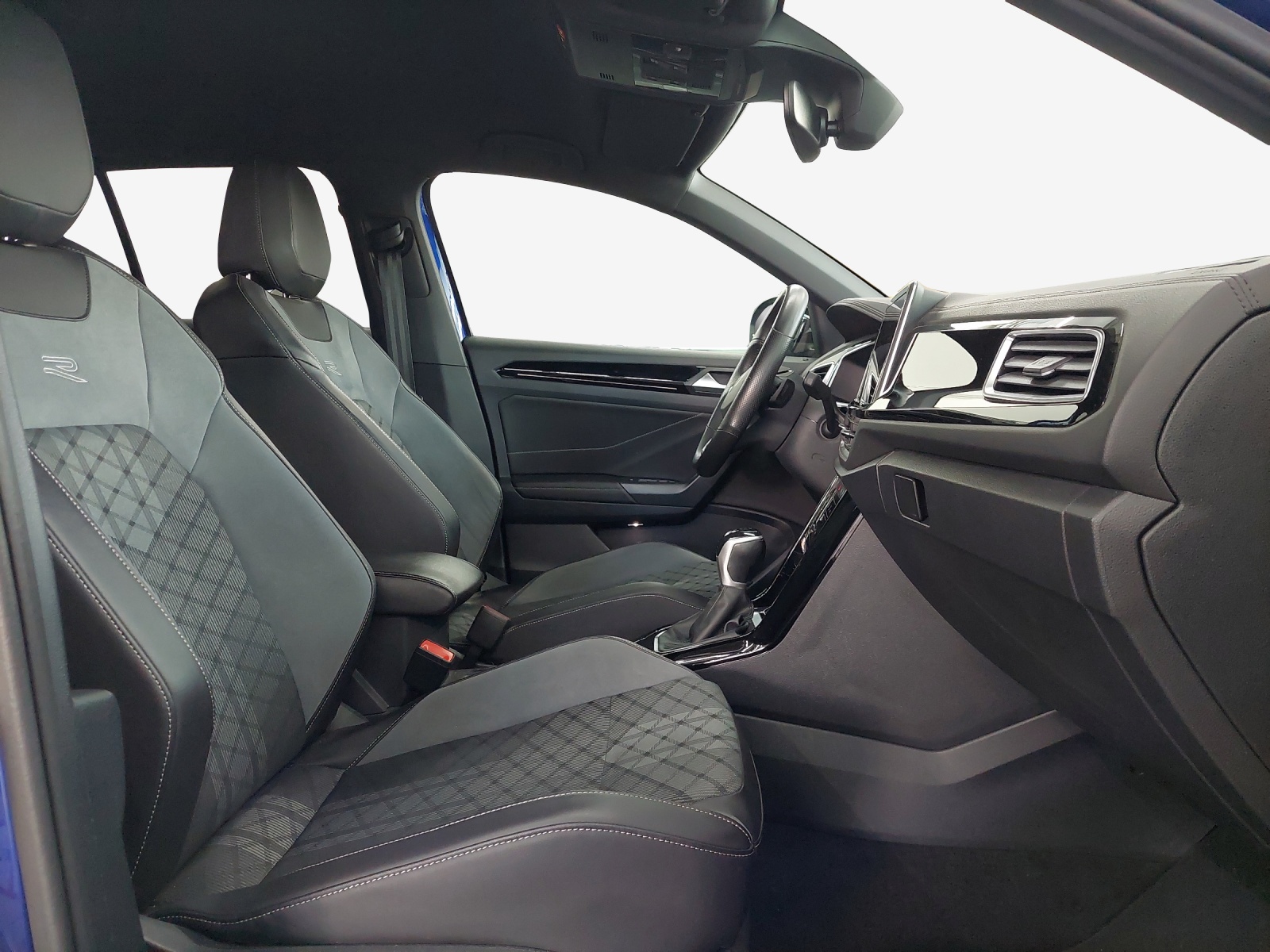 VW T-Roc 1.5 TSI EVO R-Line DSG-image-14
