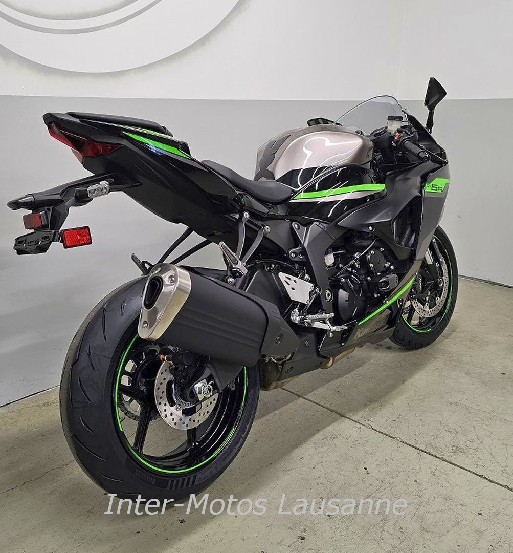 KAWASAKI NINJA ZX 6R-showroom-element-1