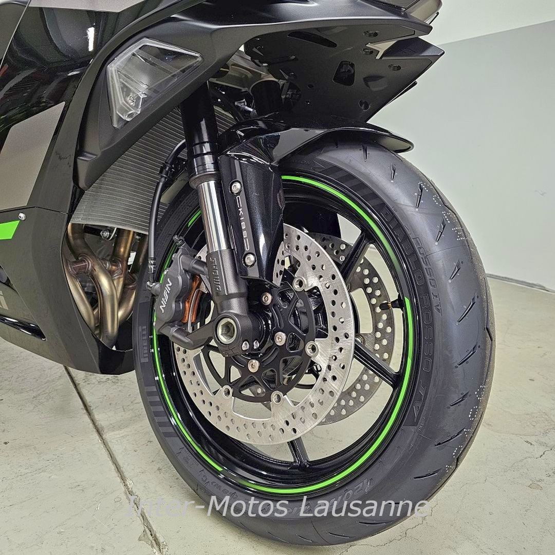KAWASAKI NINJA ZX 6R-image-4