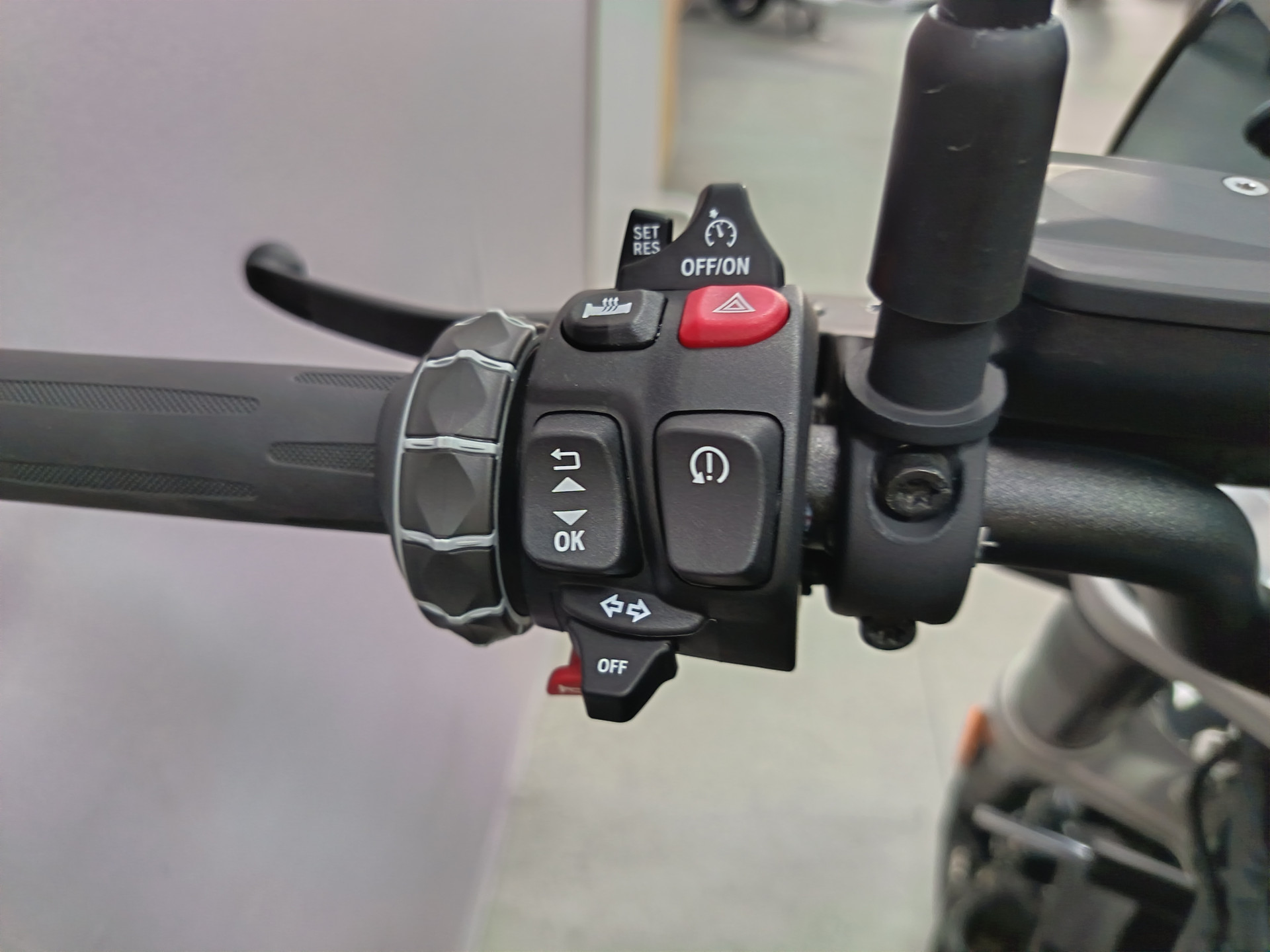 BMW R 12-image-6