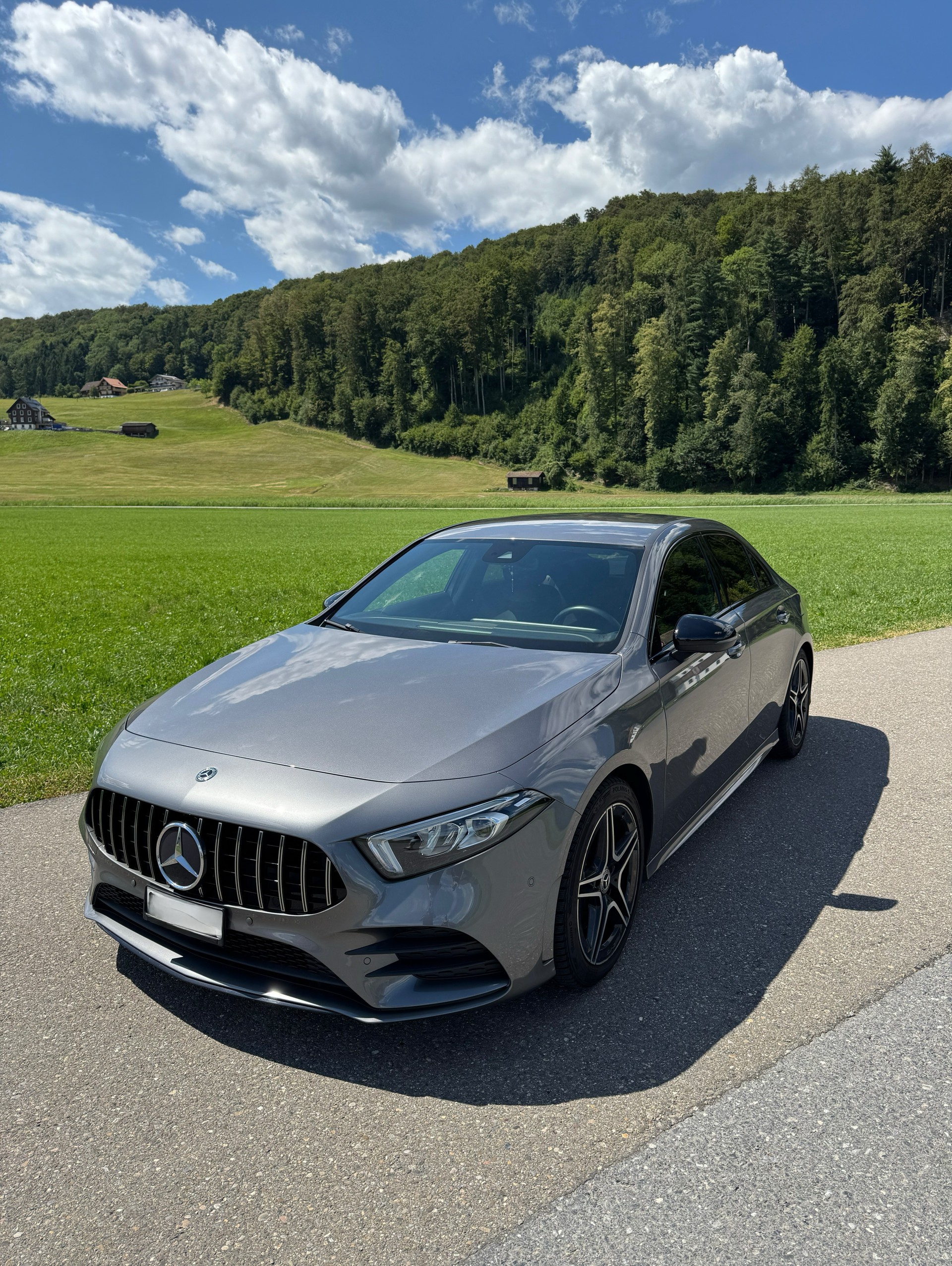 MERCEDES-BENZ AMG Line 4Matic Sedan-image-0
