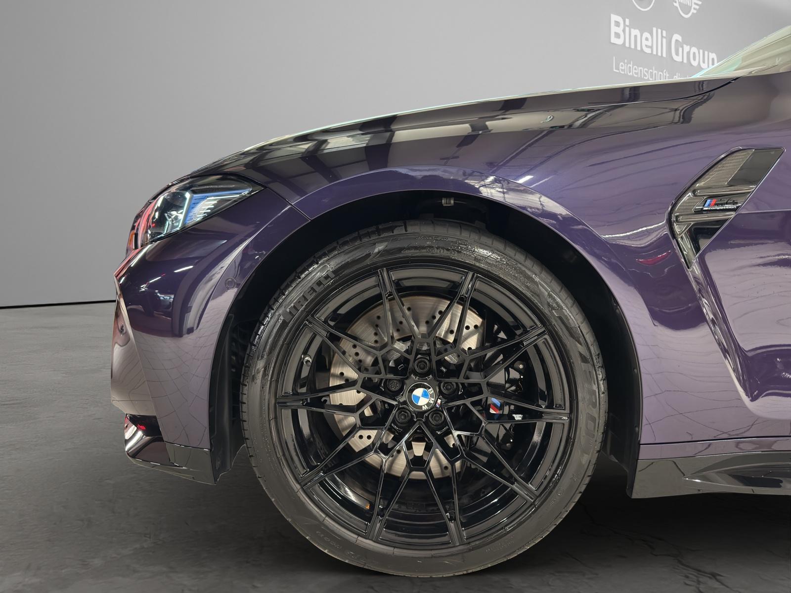 BMW M4 Competition xDrive Cabrio-image-21