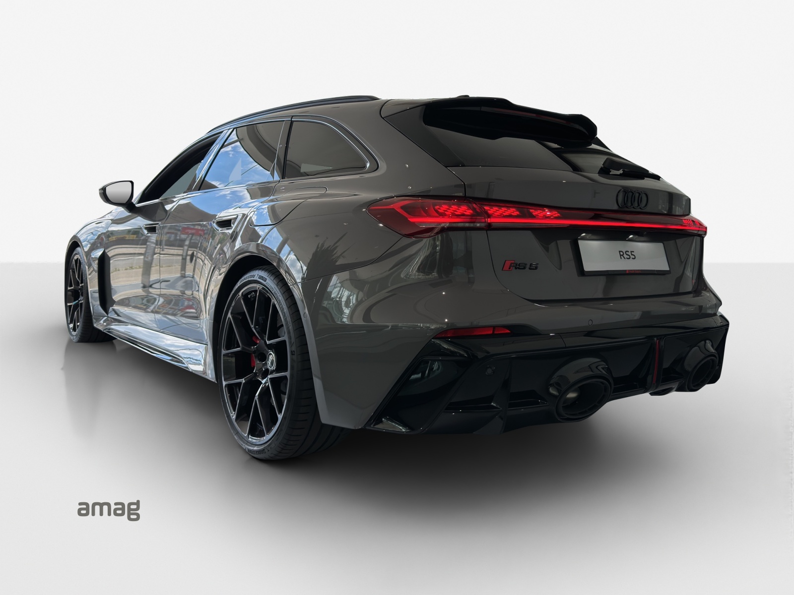 AUDI RS 5 Avant TFSI 470 kW Tiptronic quattro-showroom-element-2