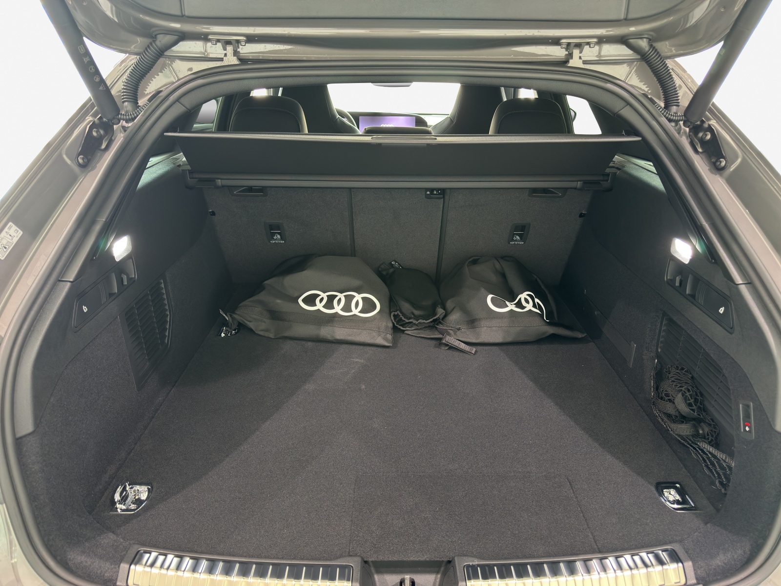 AUDI RS 5 Avant TFSI 470 kW Tiptronic quattro-image-12