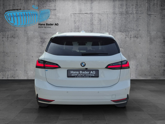 BMW 223d Act. Tou xDrive DKG-image-3