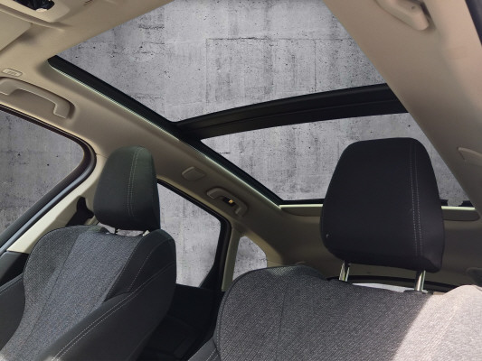 BMW 223d Act. Tou xDrive DKG-image-13