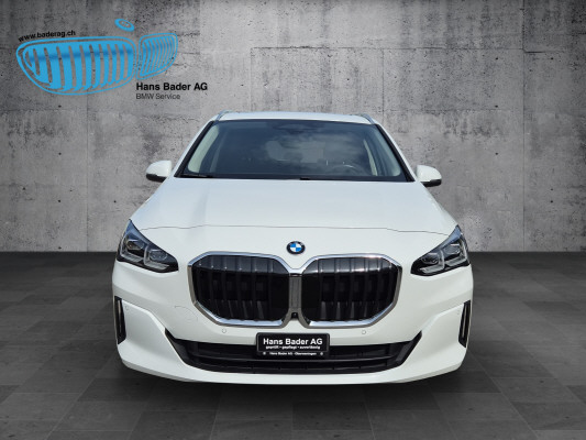 BMW 223d Act. Tou xDrive DKG