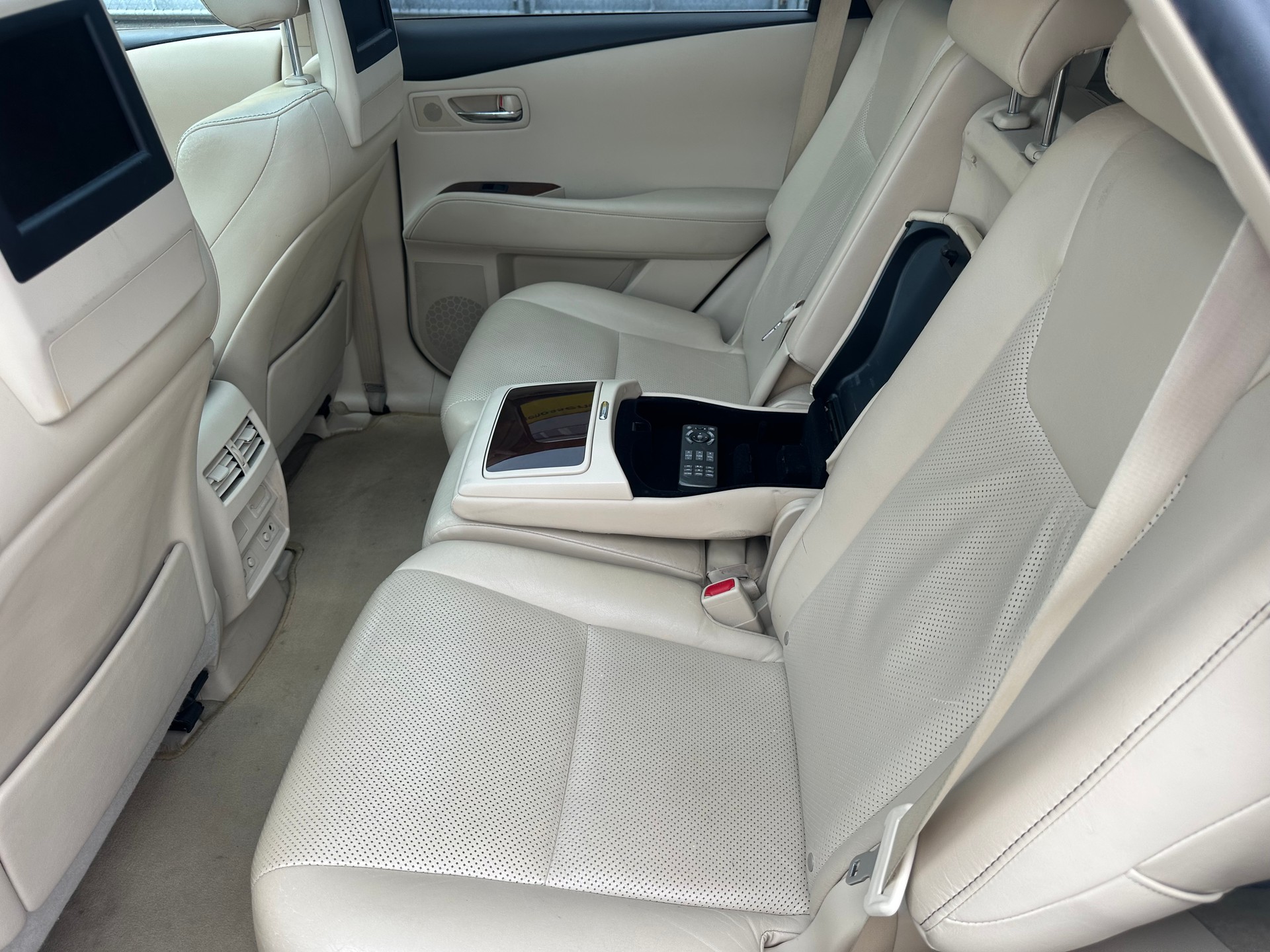LEXUS RX 450h excellence AWD Automatic-image-9