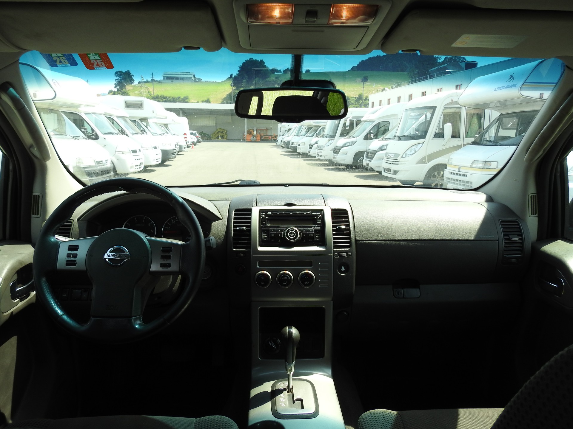 NISSAN Pathfinder 2.5 dCi LE-image-17