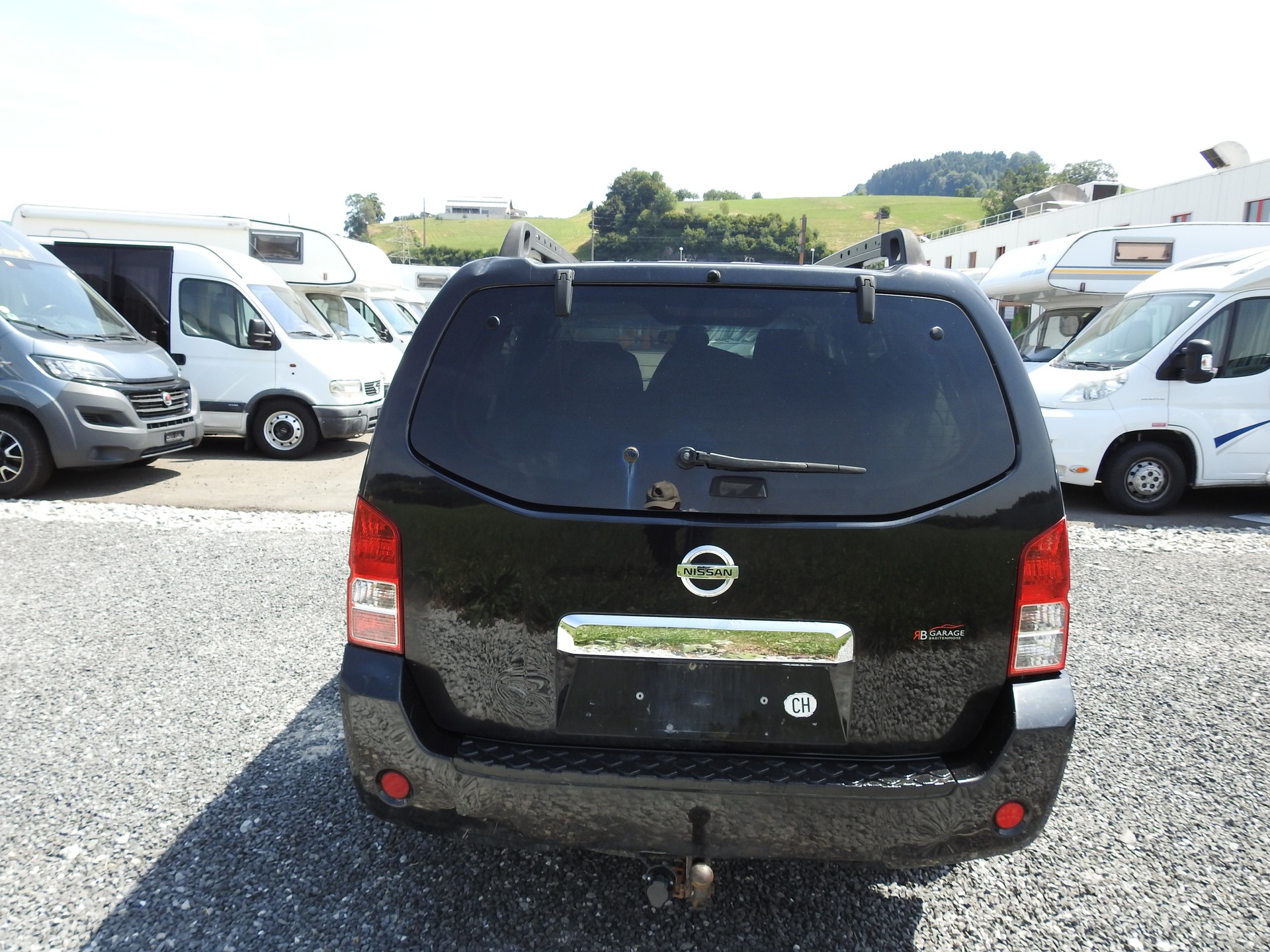 NISSAN Pathfinder 2.5 dCi LE-image-4