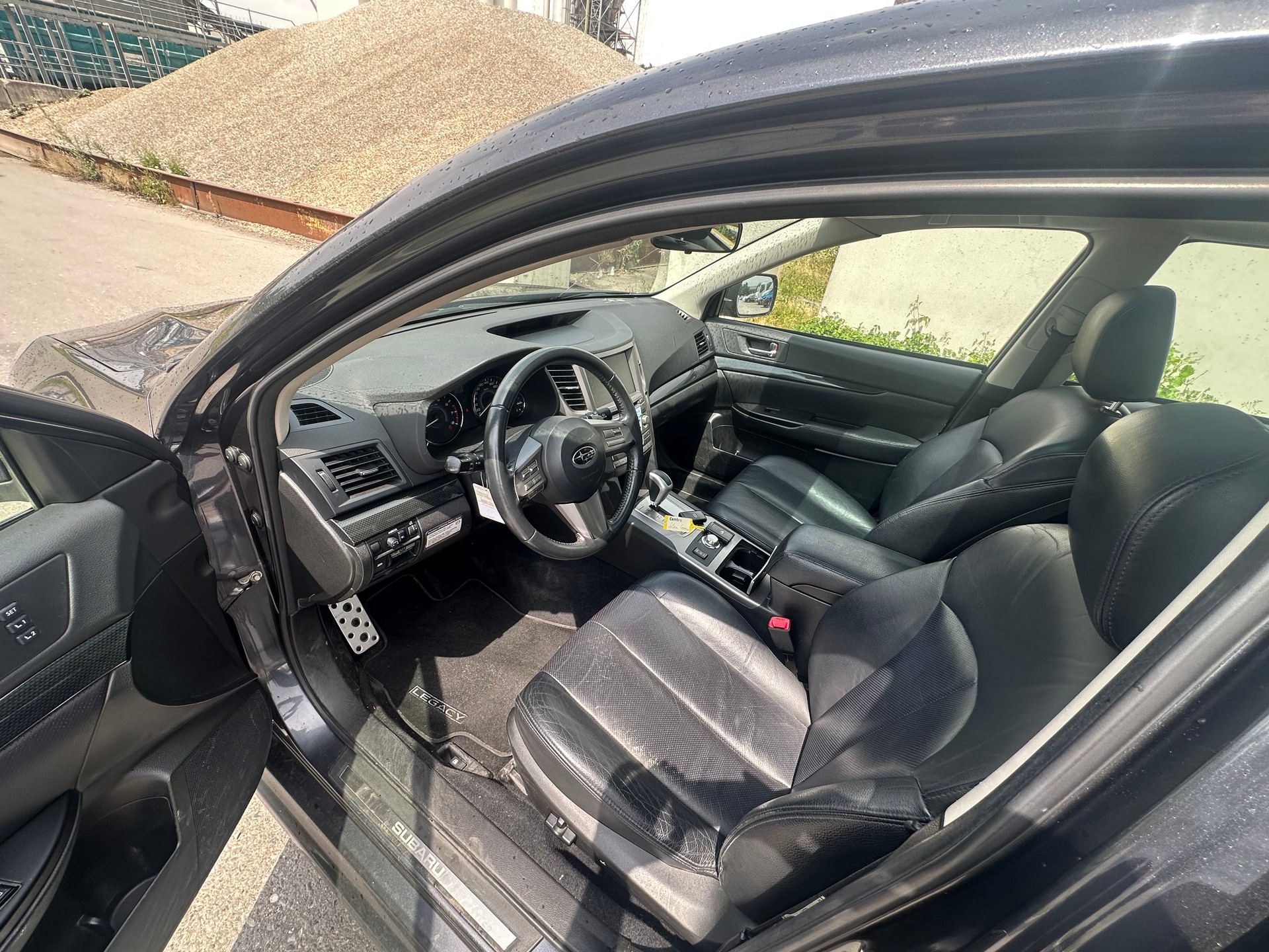 SUBARU Legacy 2.5GT Executive S AWD Automatic-image-8