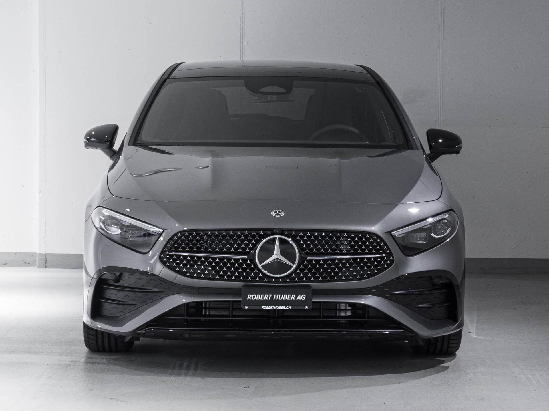MERCEDES-BENZ A 250 4MATIC-image-2