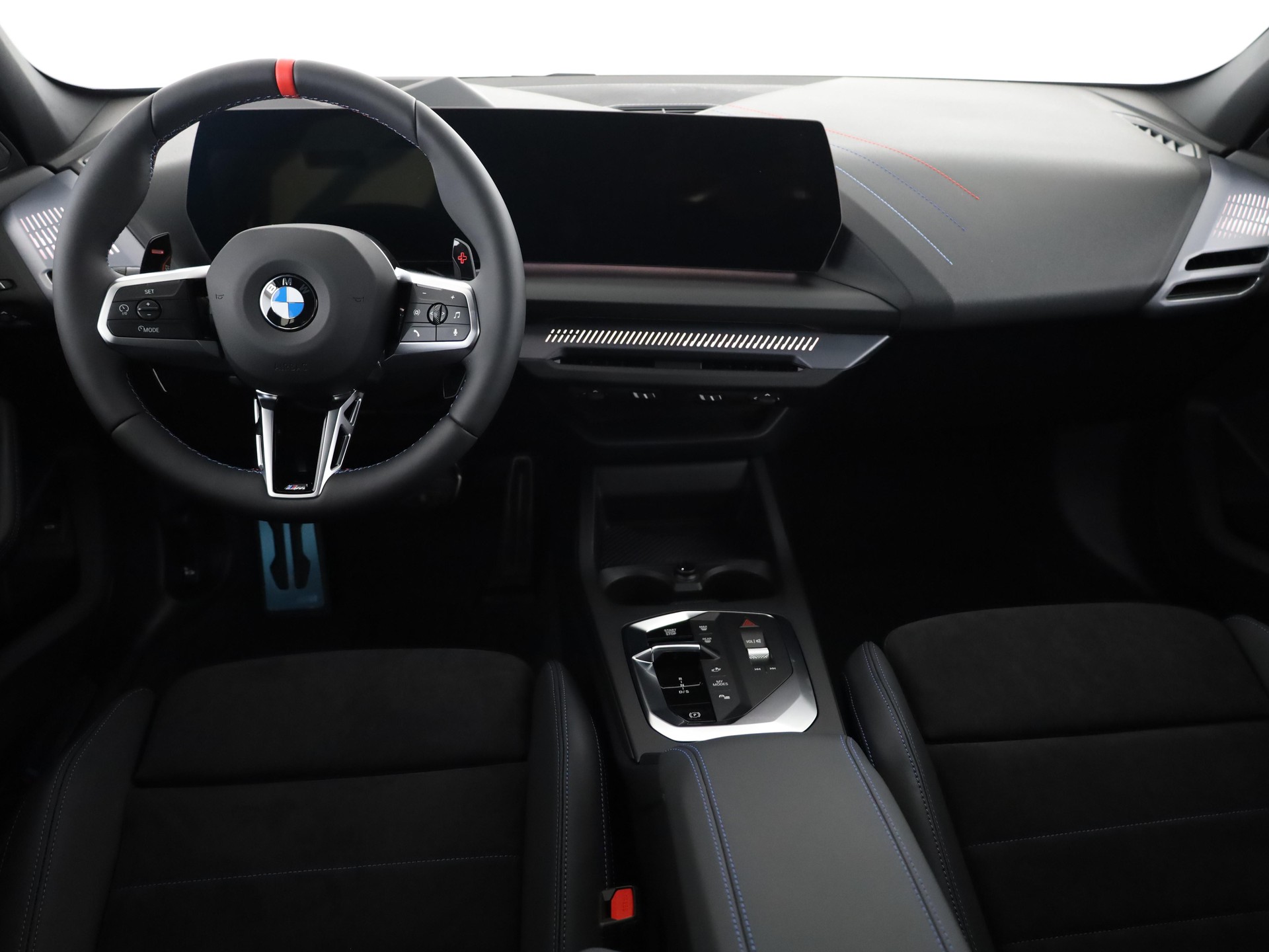 BMW M135i xDrive-image-16