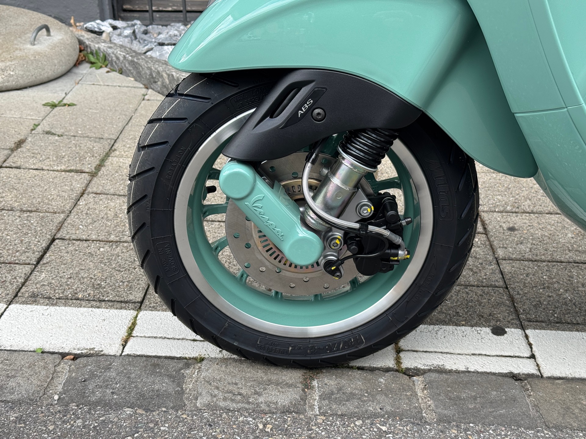 PIAGGIO Vespa 125 Primavera Euro 5+-showroom-element-3