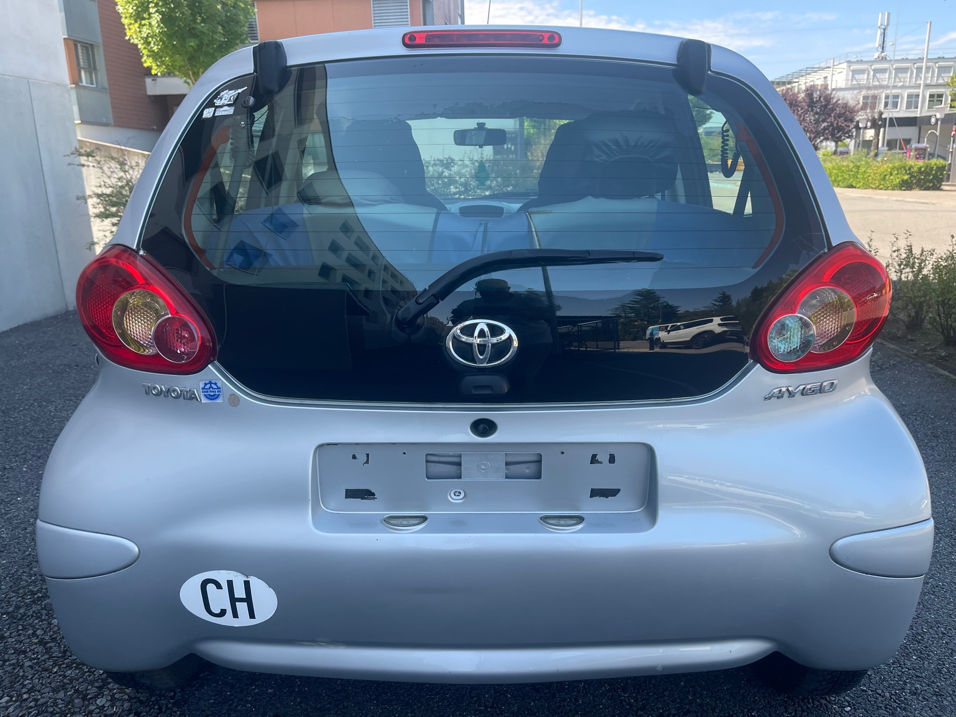 TOYOTA Aygo 1.0 Linea Terra-image-4