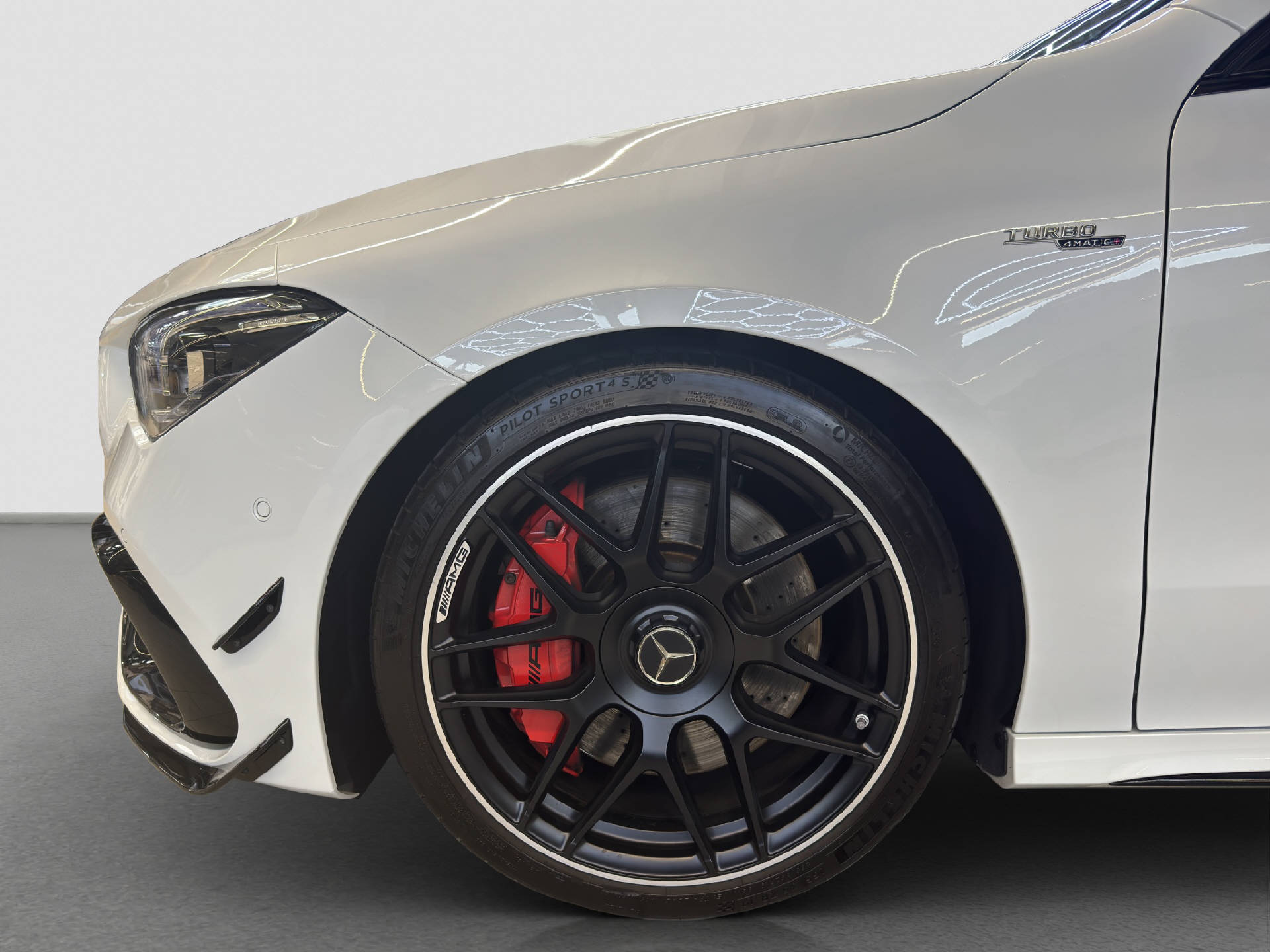 MERCEDES-BENZ CLA 45 S AMG 4MATIC+-image-5