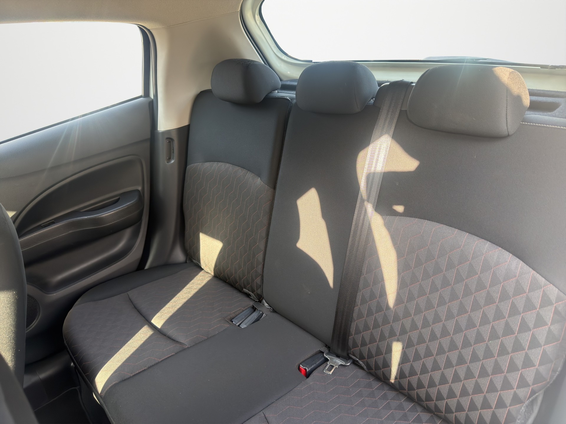 MITSUBISHI Space Star 1.2 CVT Inform-image-9