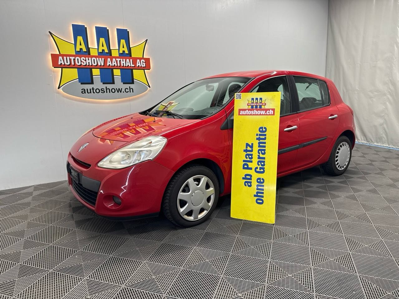 RENAULT Clio 1.2 16V Dynamique-image-0