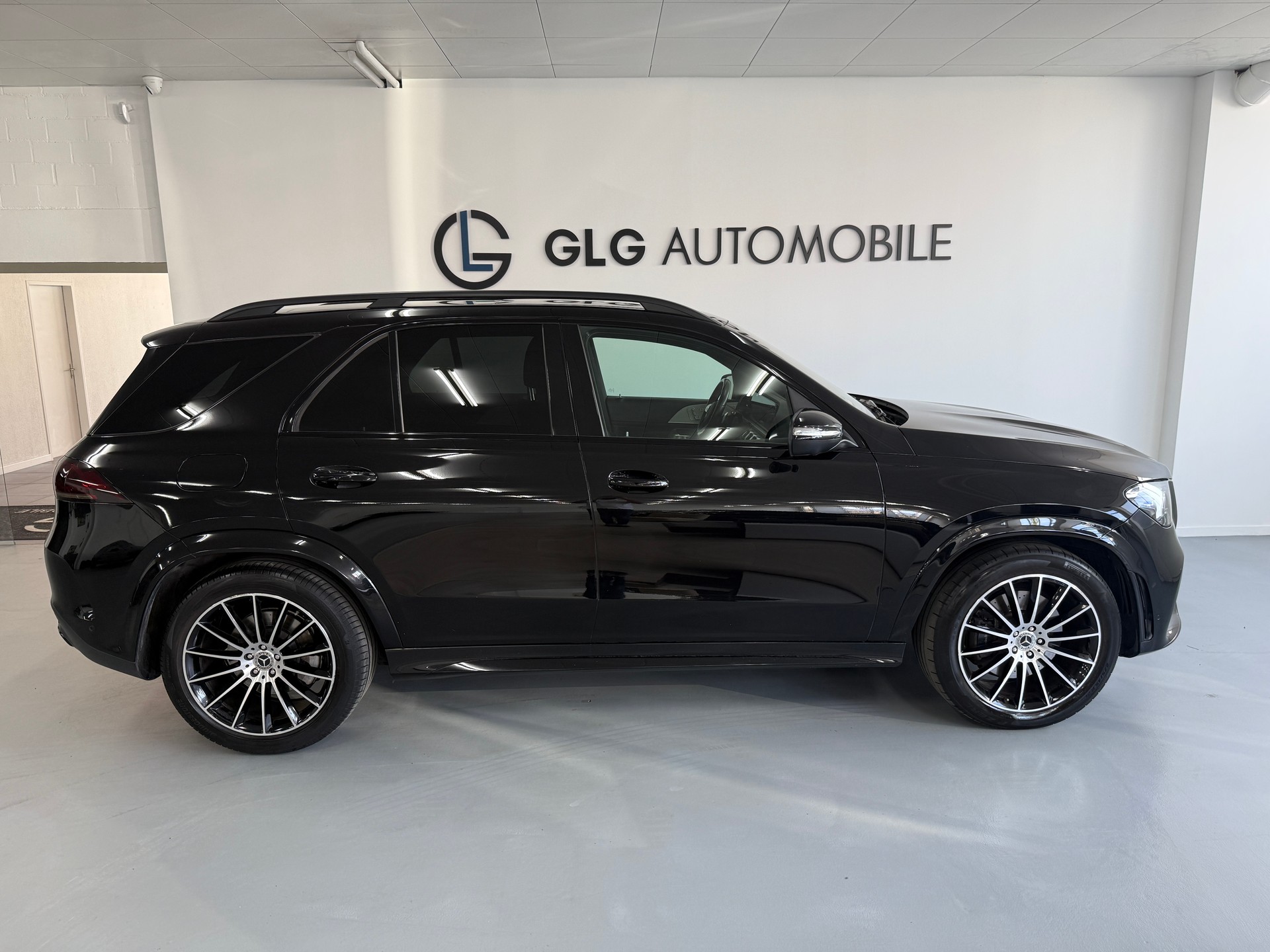 MERCEDES-BENZ GLE 400 d 4Matic 9G-Tronic-image-4