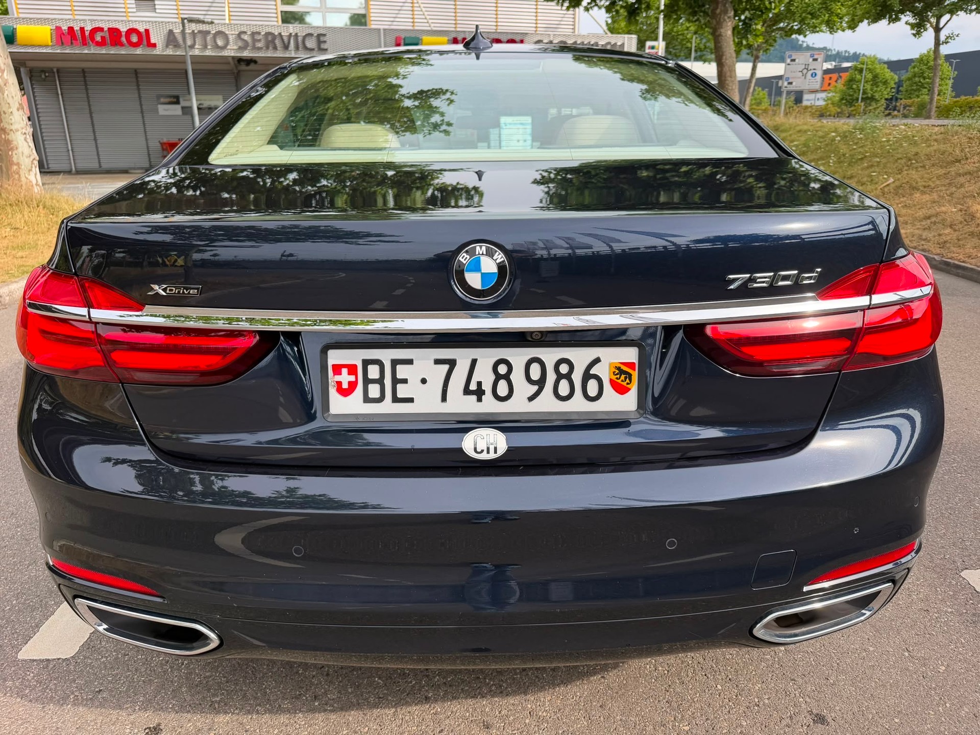 BMW 730d xDrive Steptronic-image-2