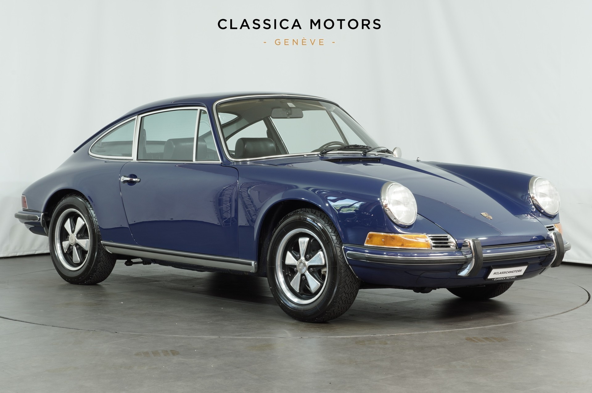 PORSCHE 911 2.2 E-image-1