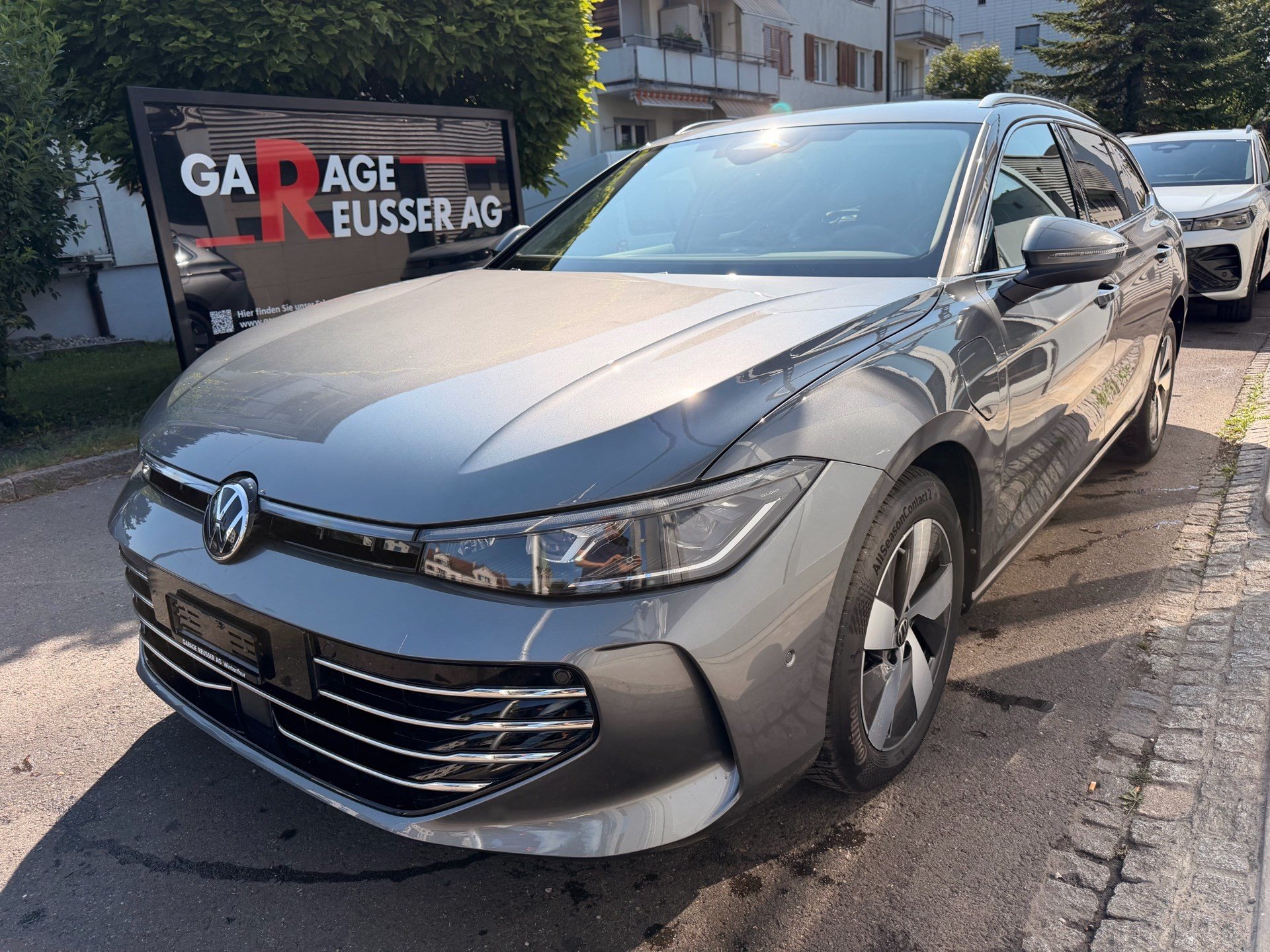 VW Passat Variant 1.5 TSI eHybrid 204 PS Elegance *** WUNDERSCHÖNES FAHRZEUG MIT TOP AUSSTATTUNG !!! ***-image-0