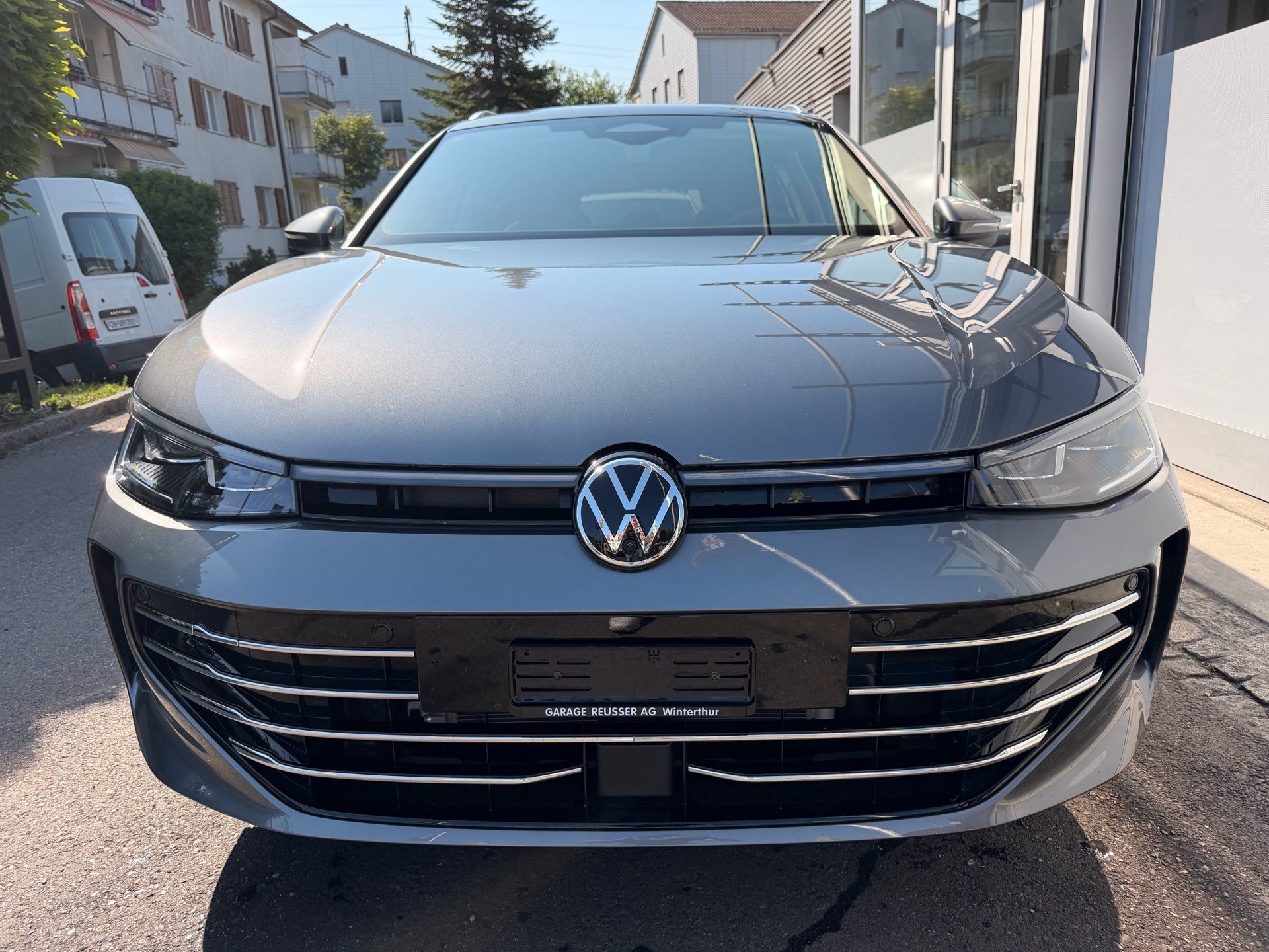 VW Passat Variant 1.5 TSI eHybrid 204 PS Elegance *** WUNDERSCHÖNES FAHRZEUG MIT TOP AUSSTATTUNG !!! ***-image-1