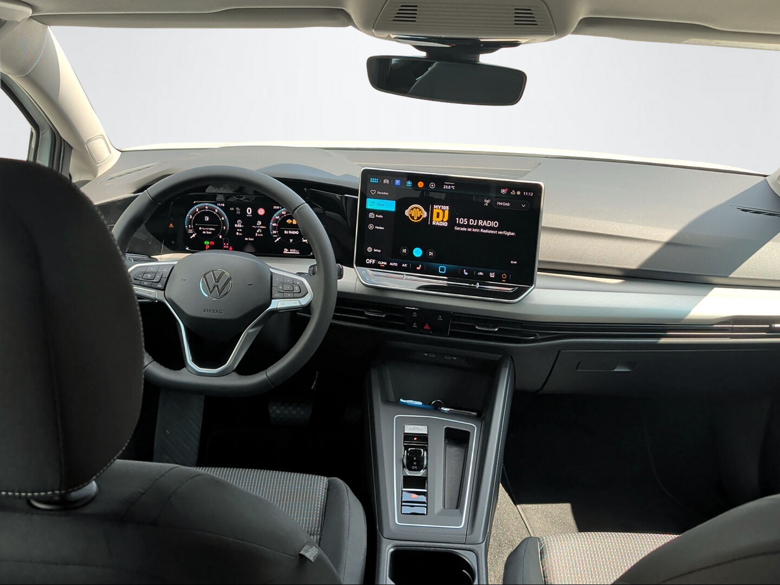 VW Golf Var BA 1.5eTSI 115PS 1500ccm 115PS/85kW 4 Zylinder eTSI Benzin / mHEV-image-9