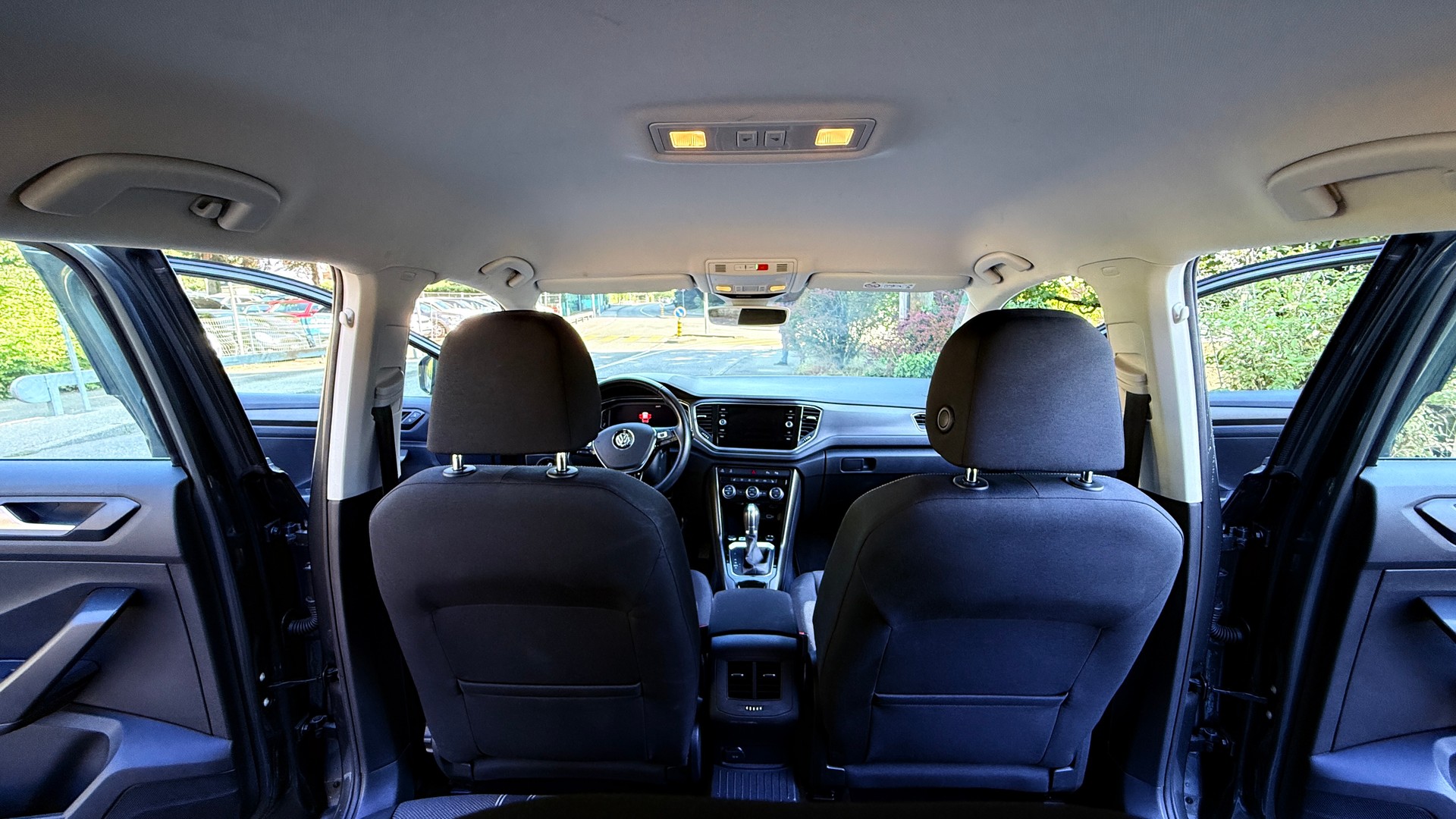 VW T-Roc 1.5 TSI EVO Advance DSG-image-7