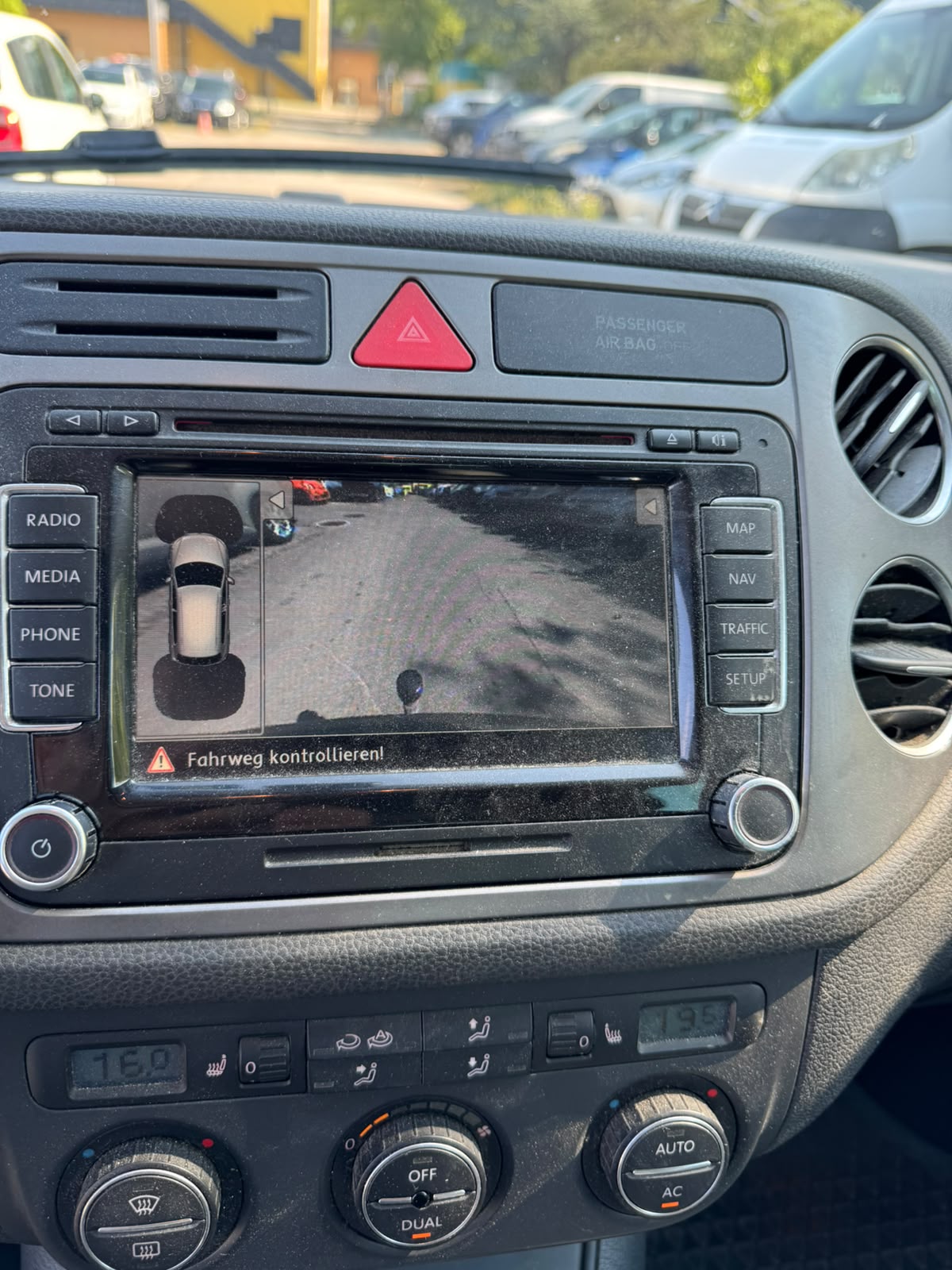 VW Tiguan 2.0 TDI Trend&Fun Tiptronic-image-10