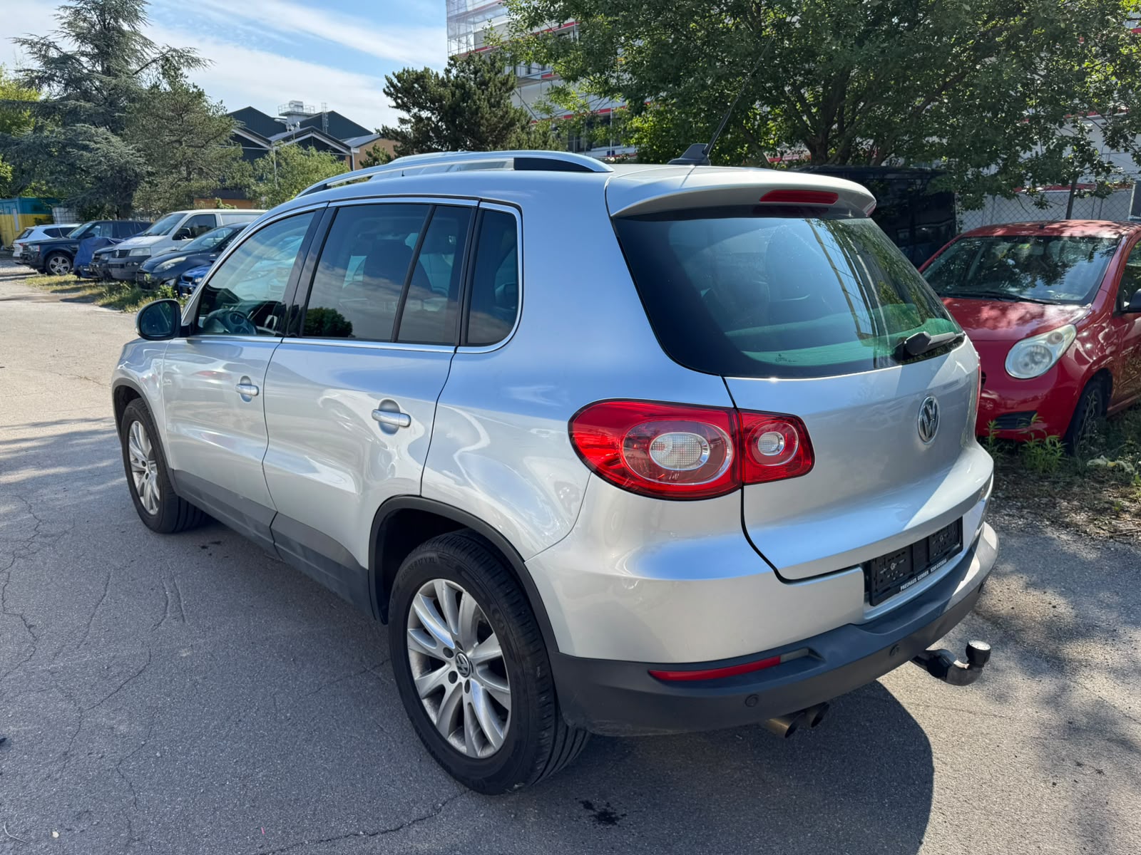 VW Tiguan 2.0 TDI Trend&Fun Tiptronic-image-9