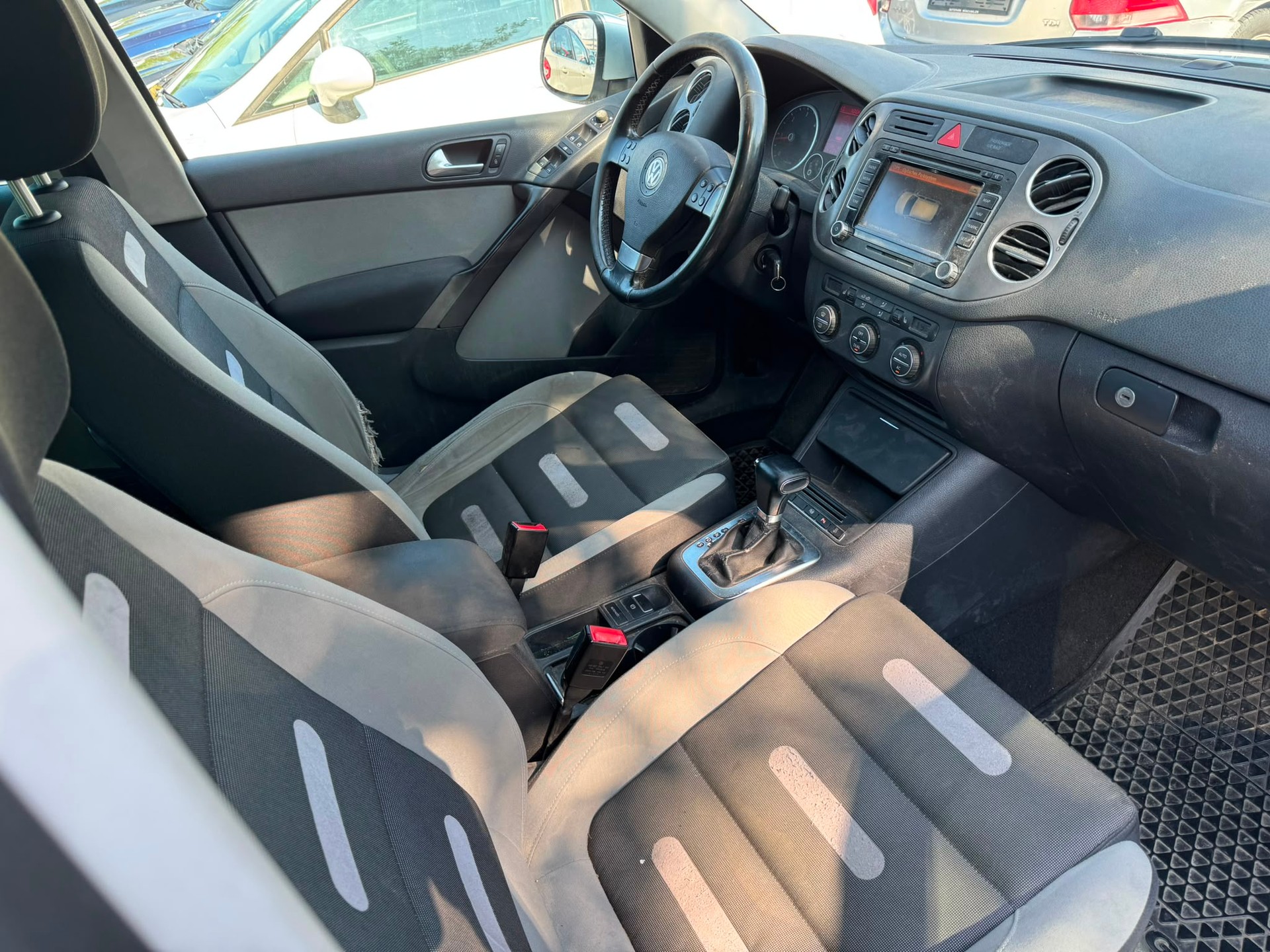 VW Tiguan 2.0 TDI Trend&Fun Tiptronic-image-6