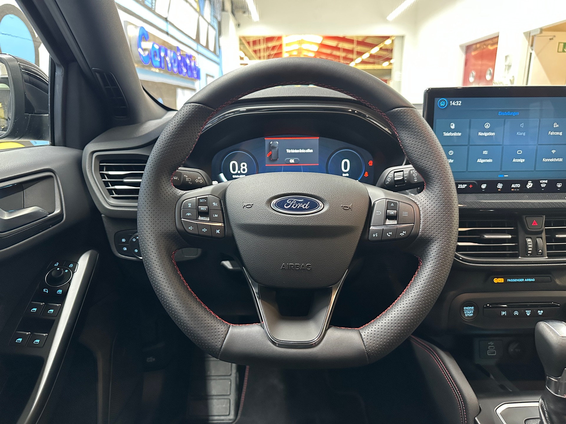 FORD Focus 1.0 MHEV ST-Line X Automat-image-10