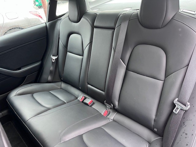 TESLA Model 3 Long Range Dual Motor AWD-image-11